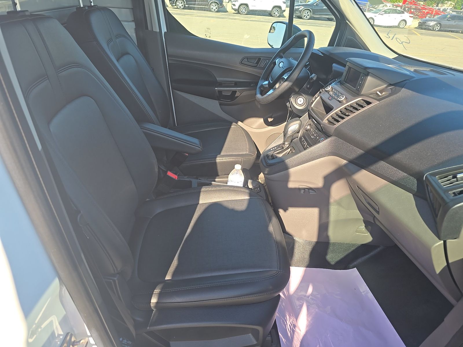 FORD TRANSIT CONNECT - 9