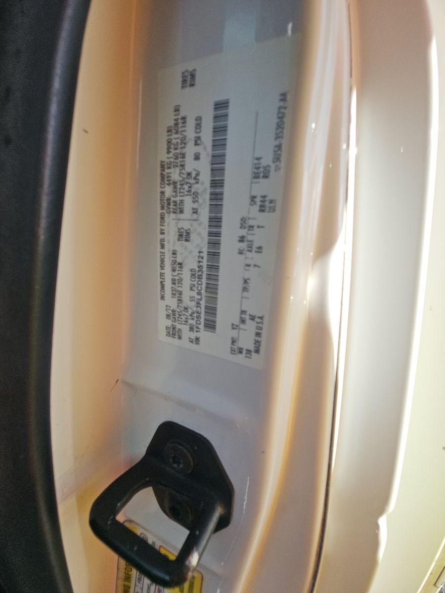 FORD E-350 - 7