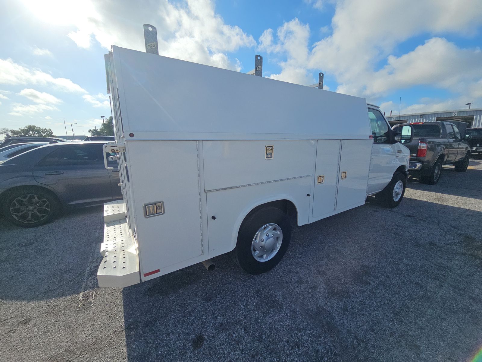 FORD E-350 - 3