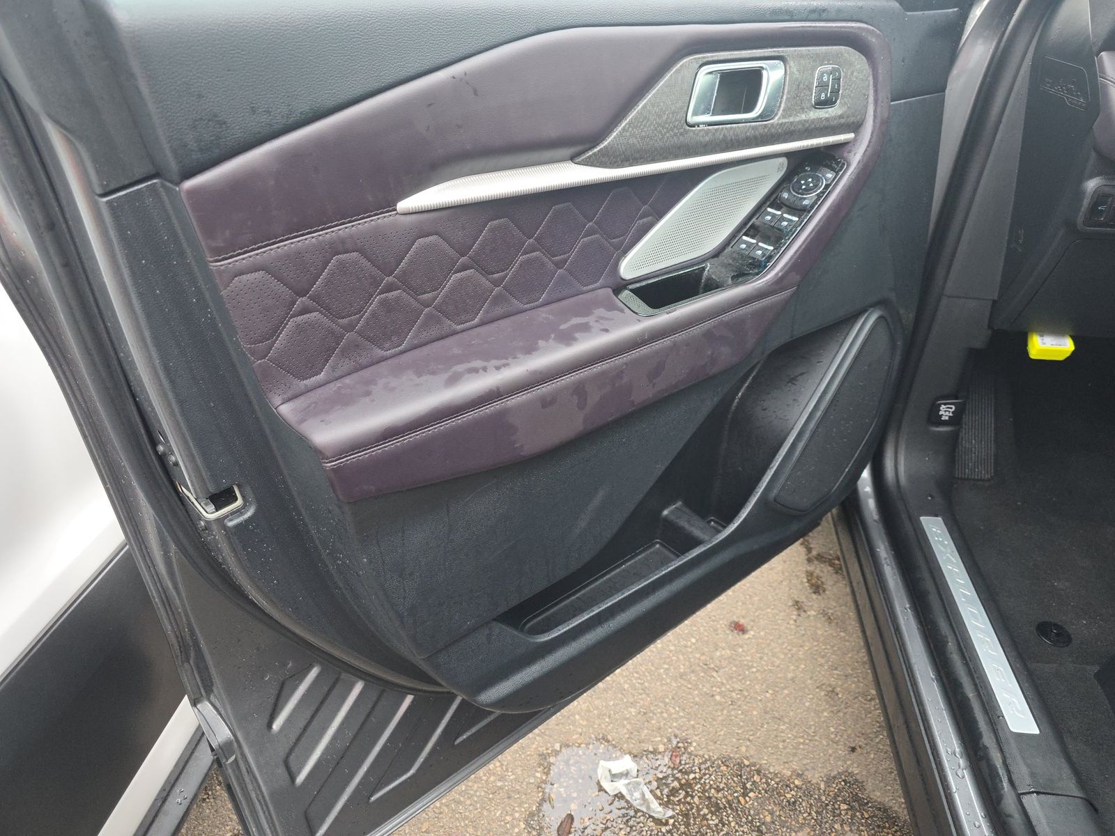 2025 Ford Explorer Platinum AWD