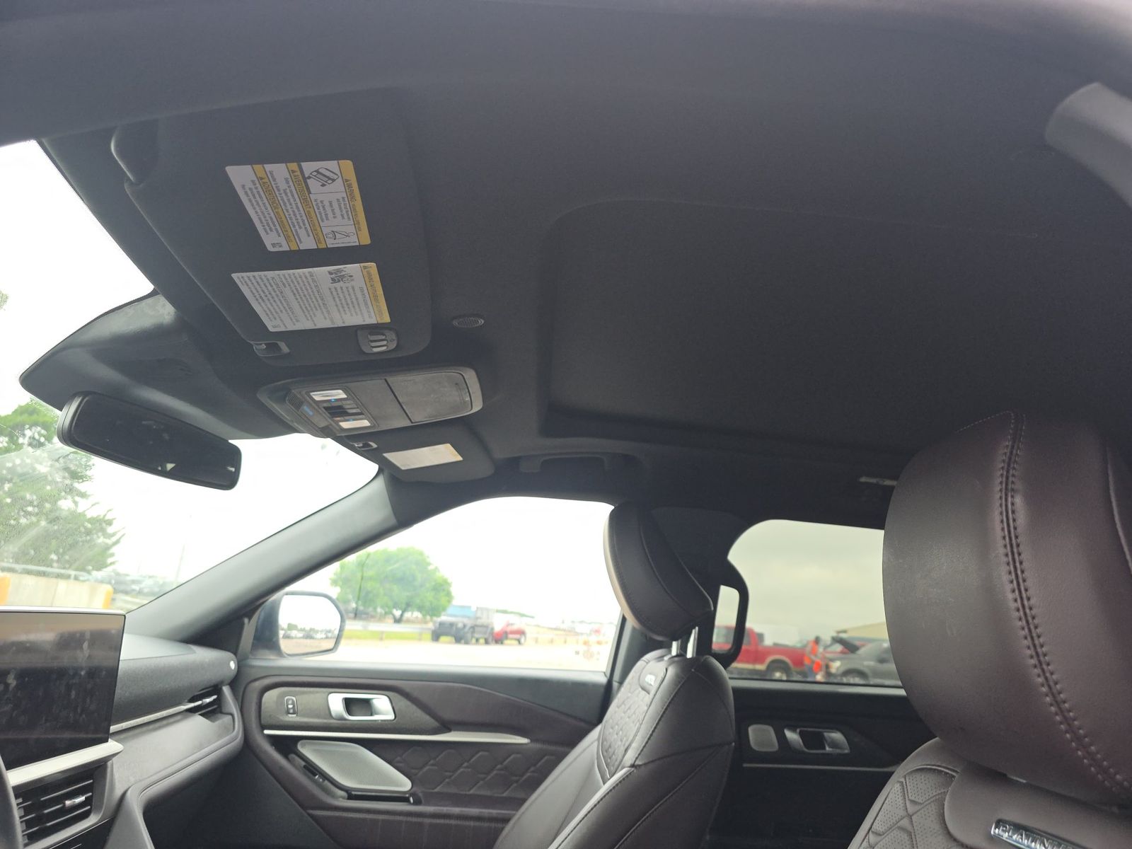 2025 Ford Explorer Platinum AWD