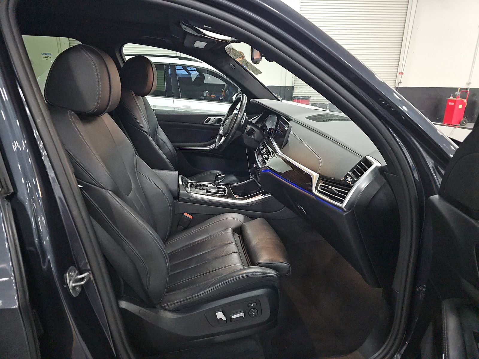 2020 BMW X5 xDrive40i AWD