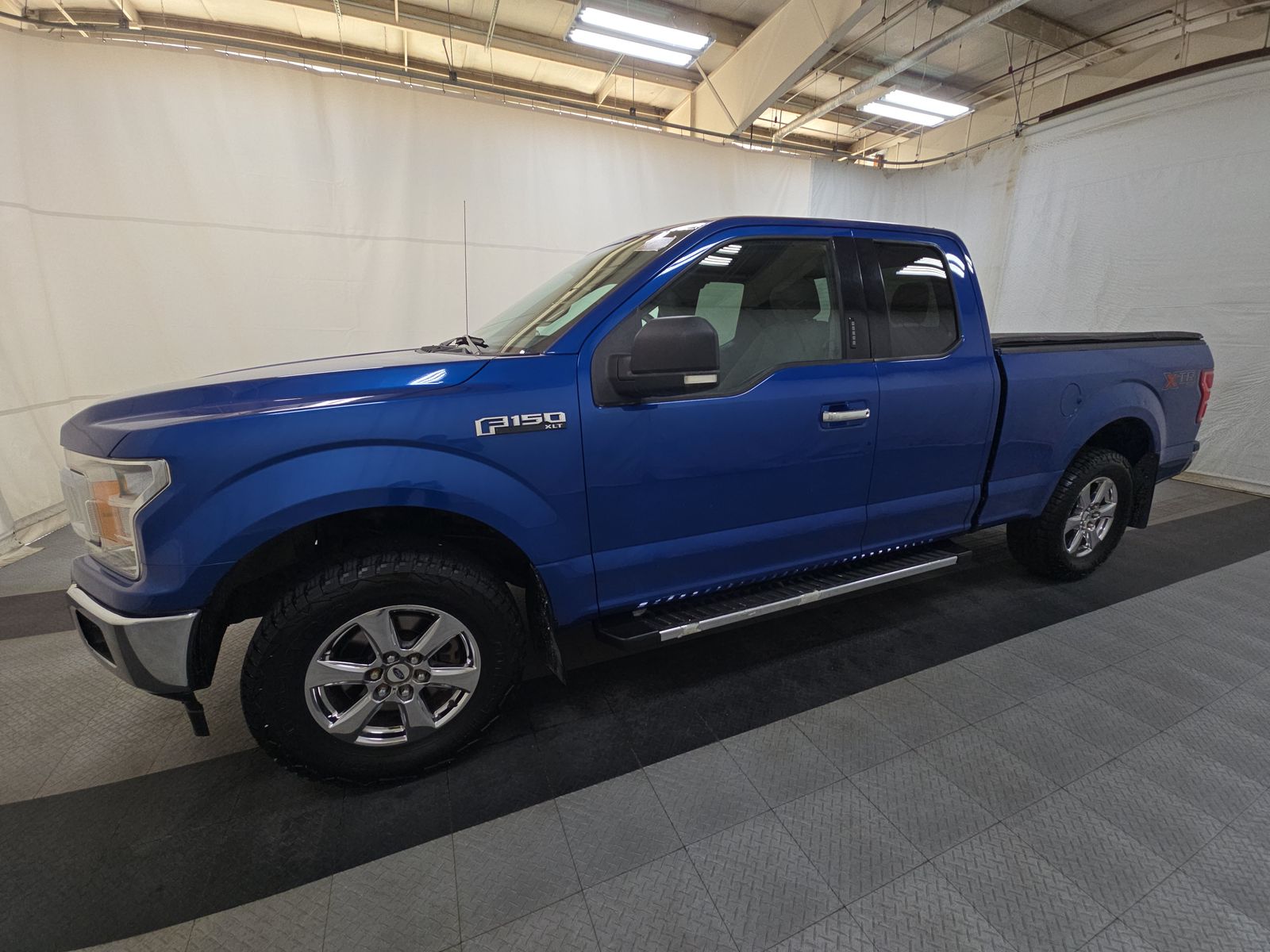 FORD F-150 - 1