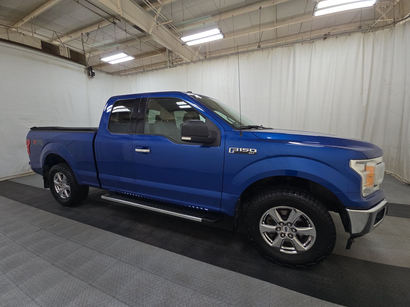 FORD F-150 - 4