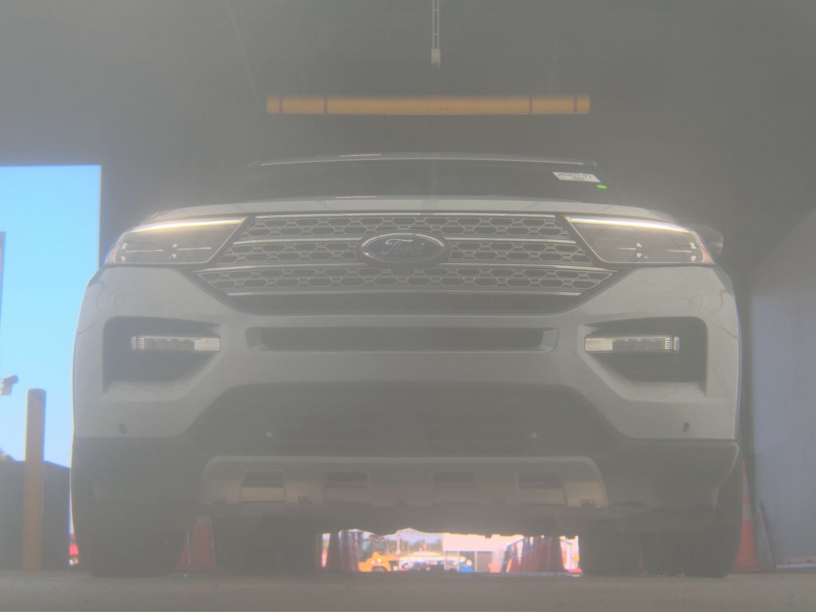 FORD EXPLORER - 4