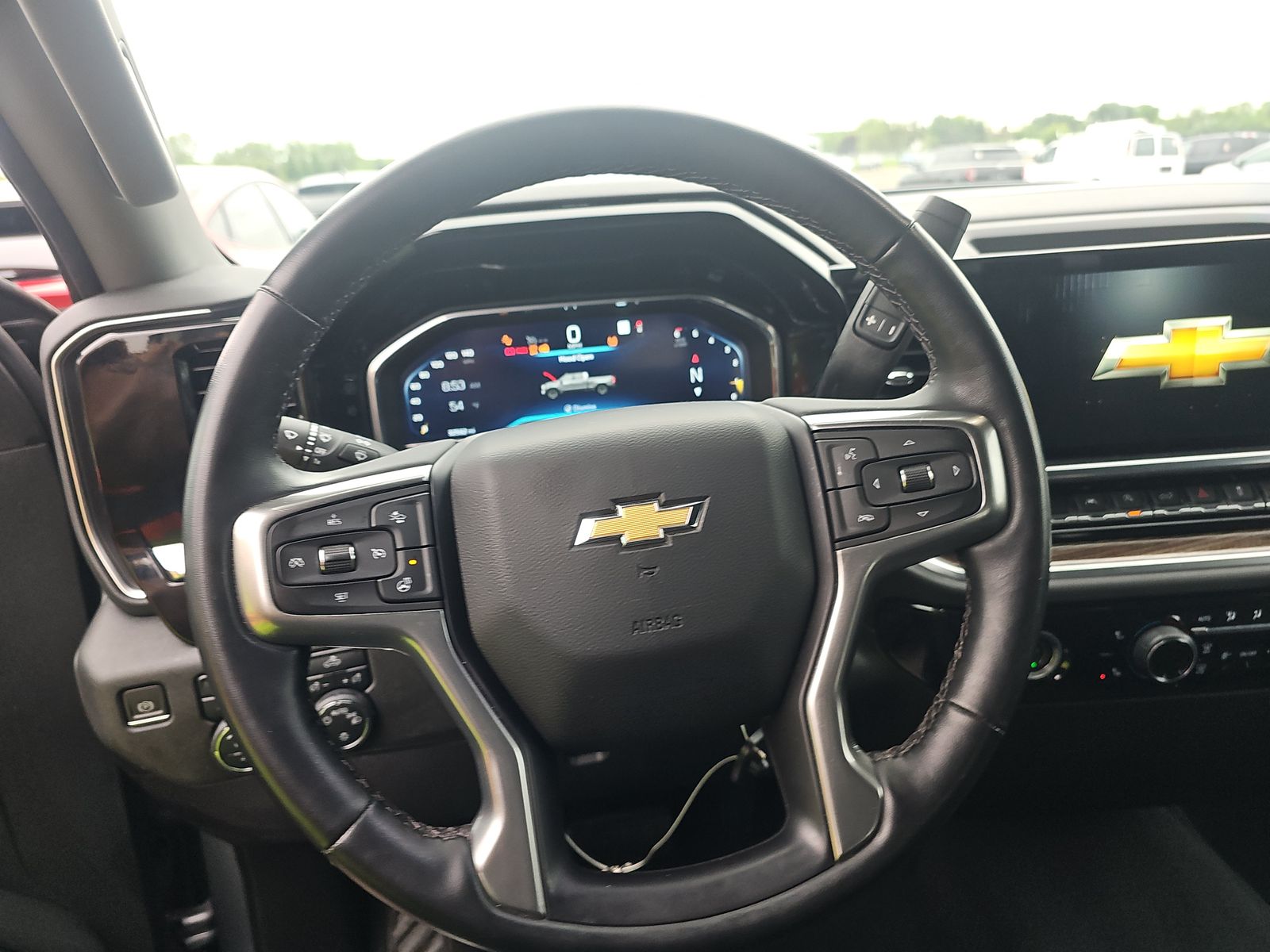 2023 Chevrolet Silverado 1500 LT AWD