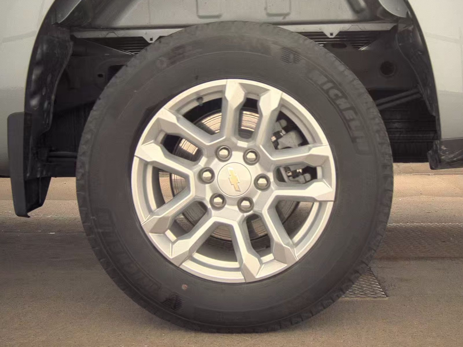 2023 Chevrolet Silverado 1500 LT AWD