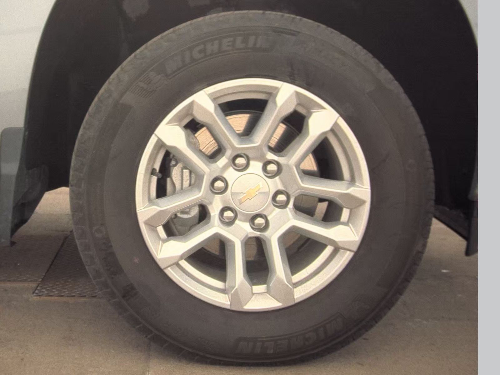 2023 Chevrolet Silverado 1500 LT AWD