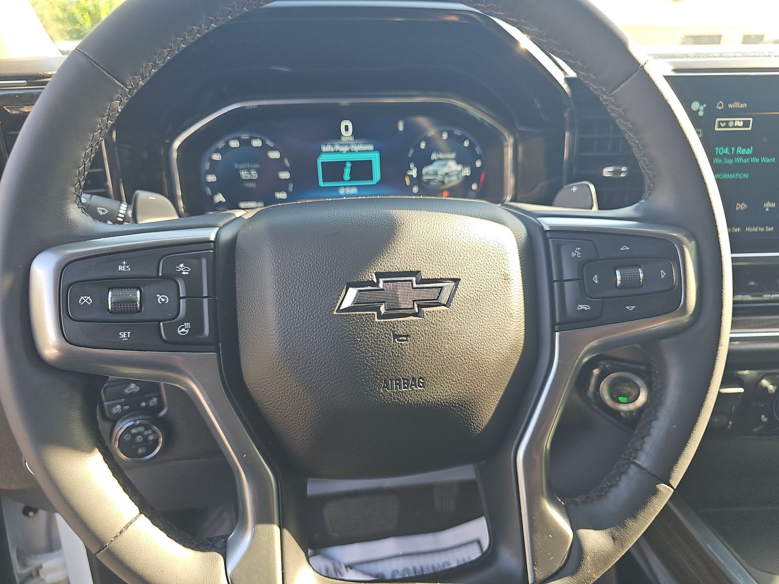 2023 Chevrolet Silverado 1500 RST AWD