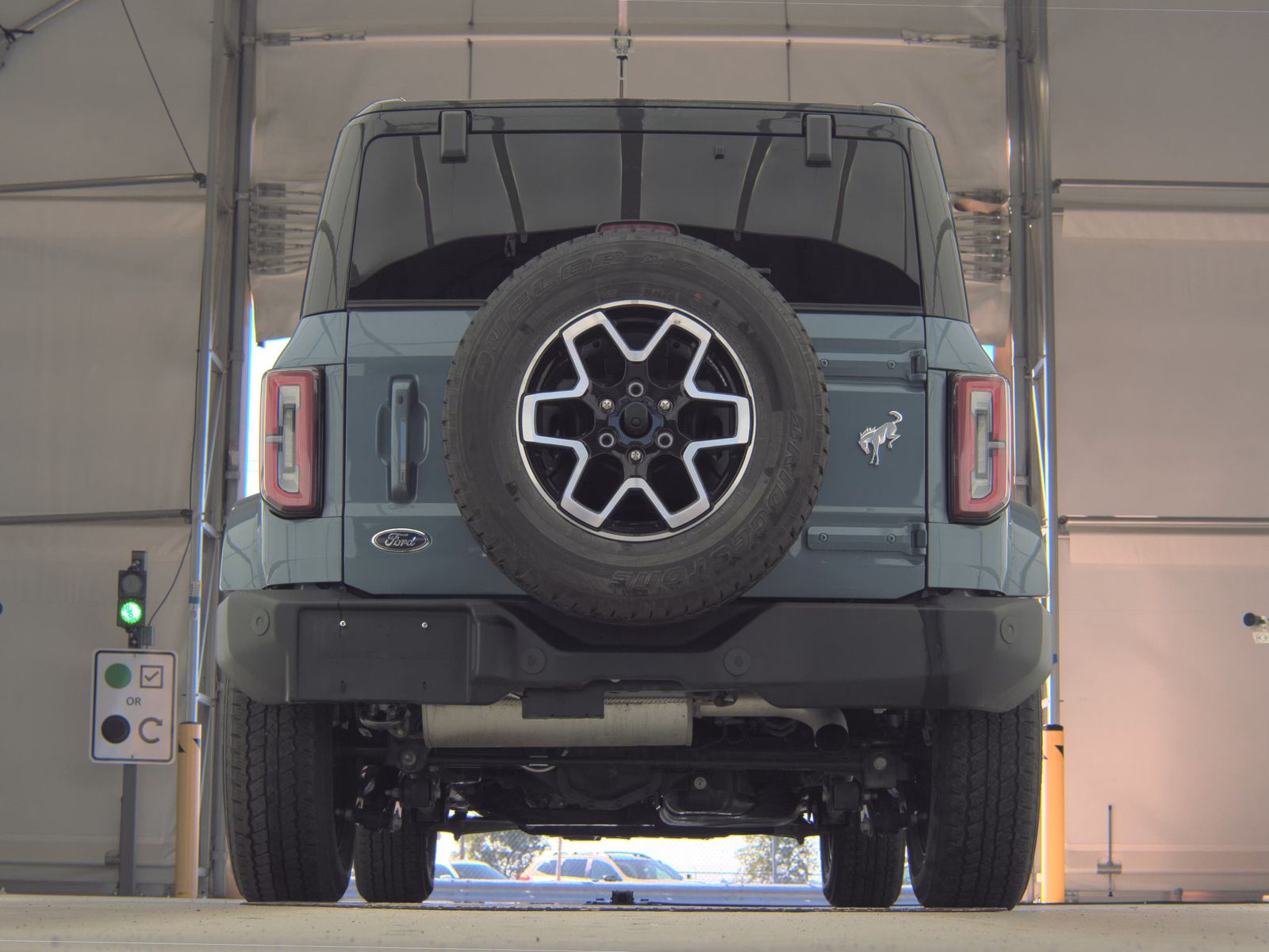FORD BRONCO - 8