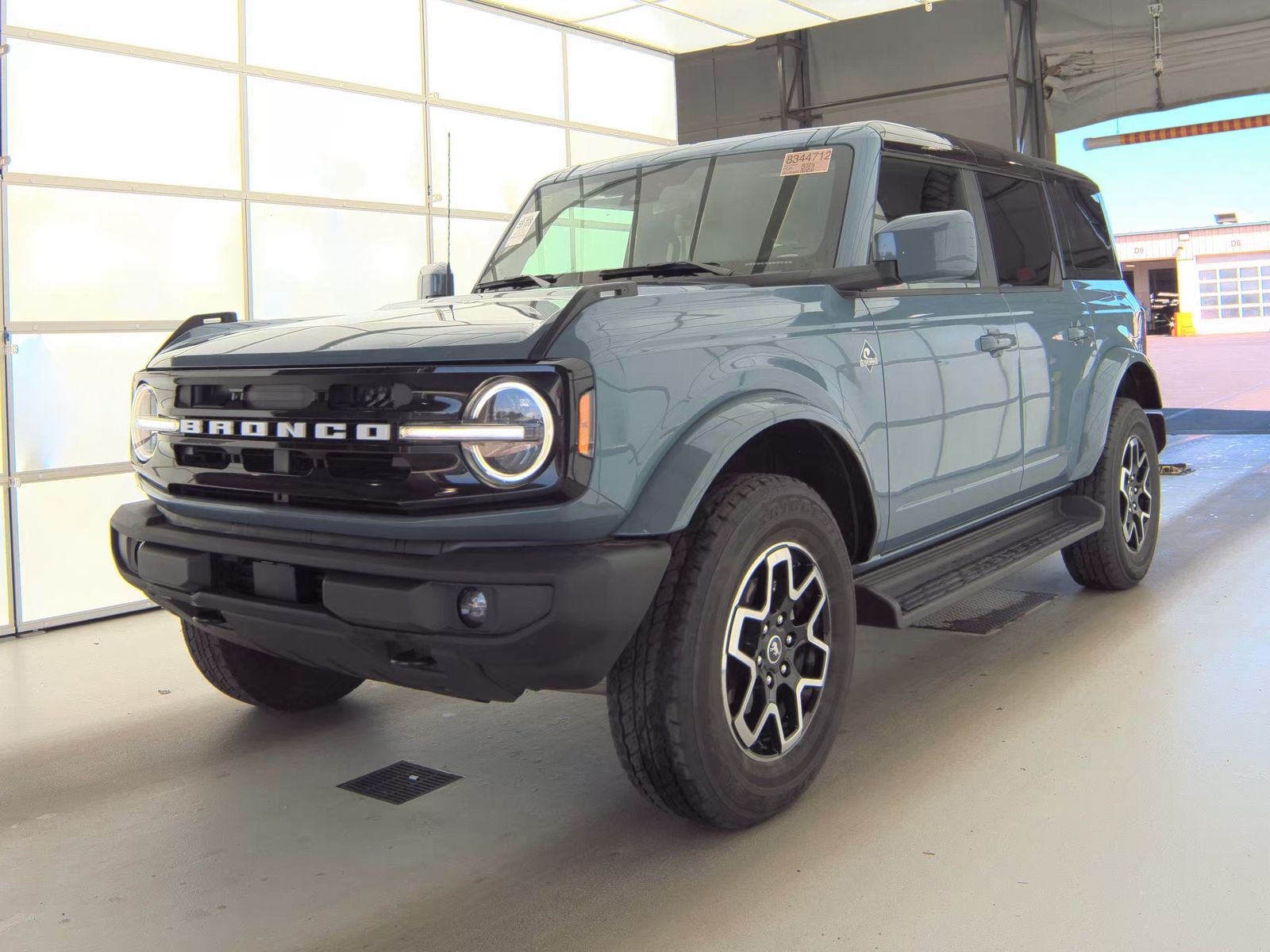 FORD BRONCO - 1