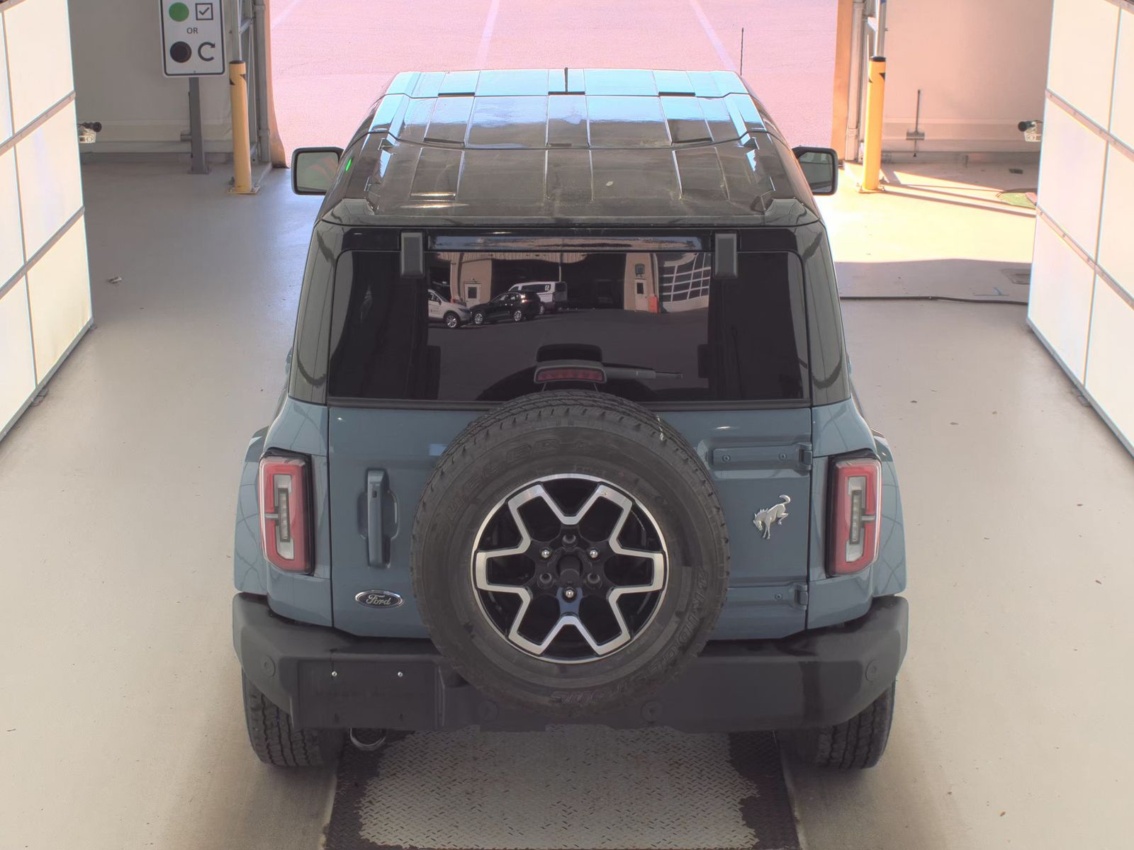 FORD BRONCO - 7