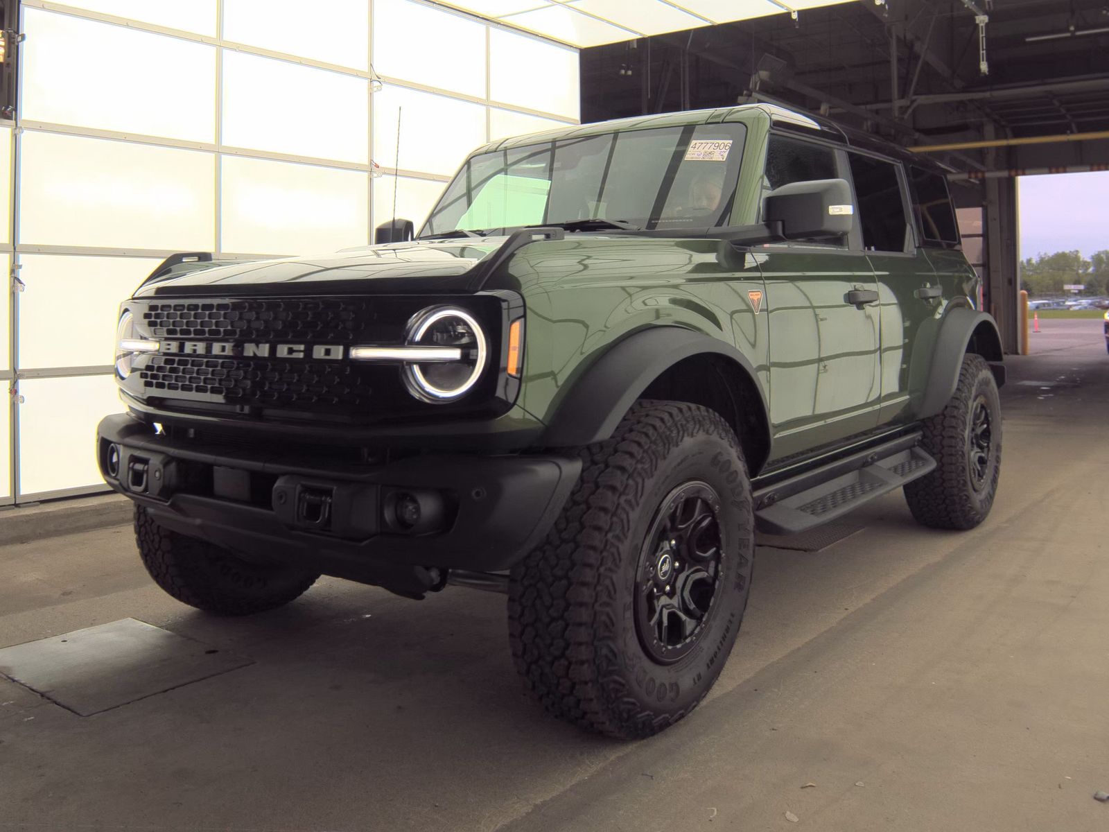 FORD BRONCO - 1