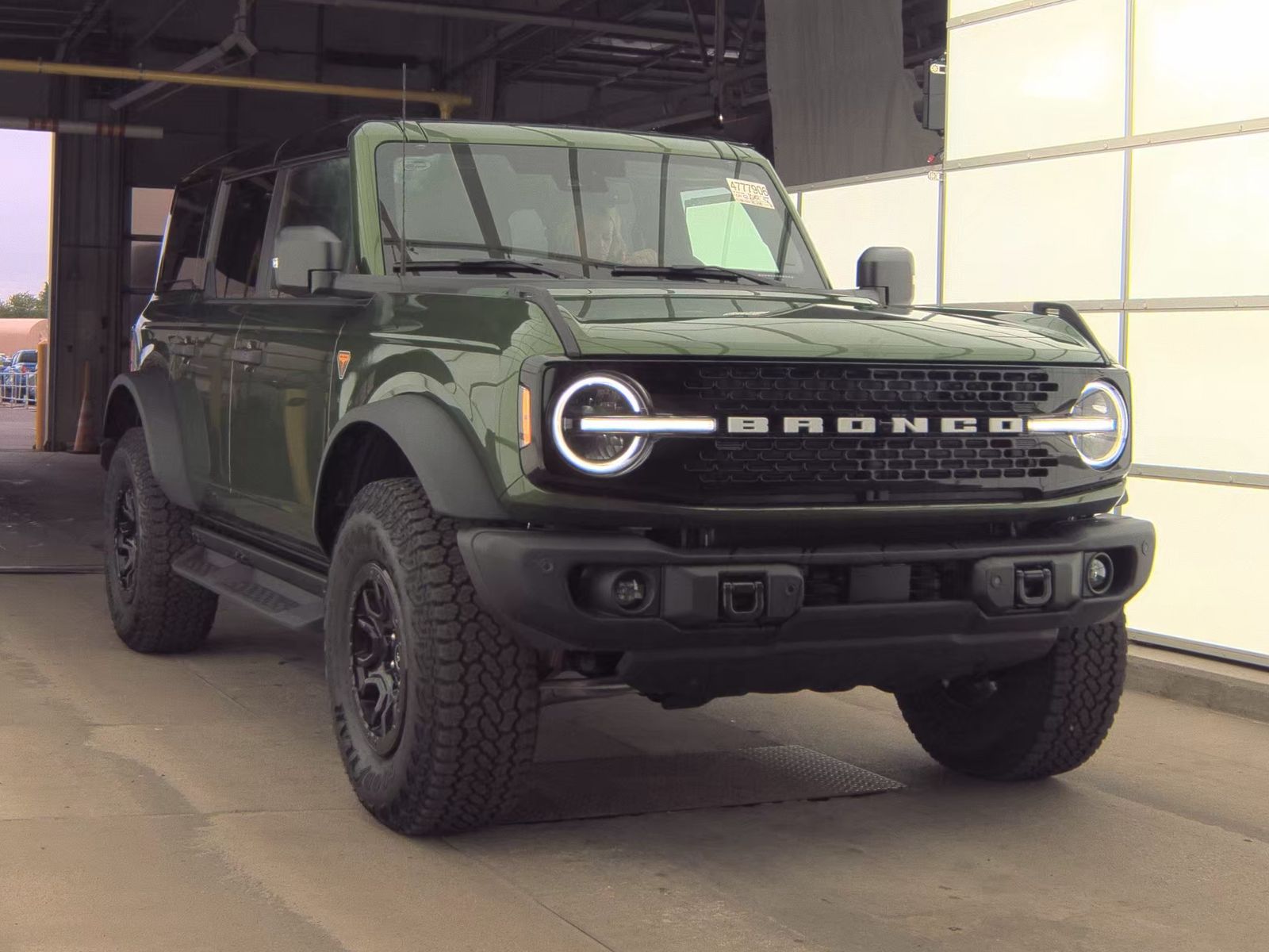 FORD BRONCO - 5