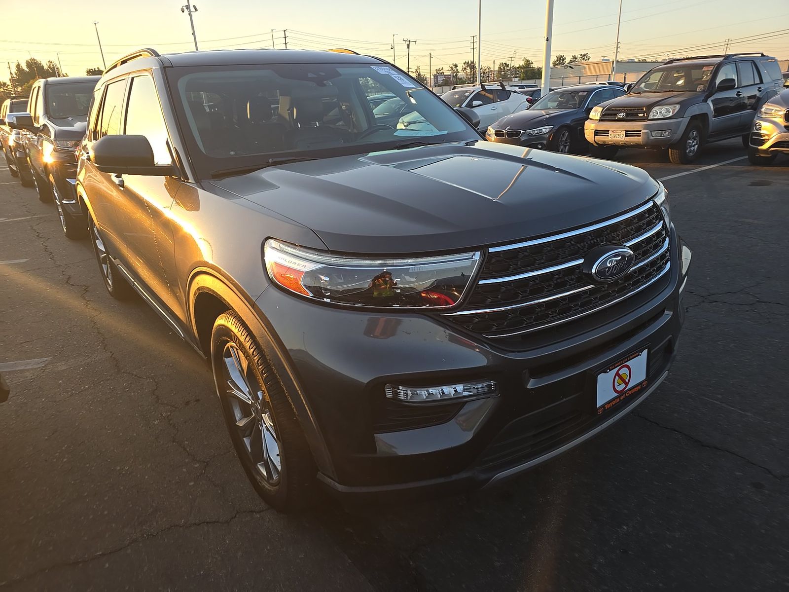 FORD EXPLORER - 4