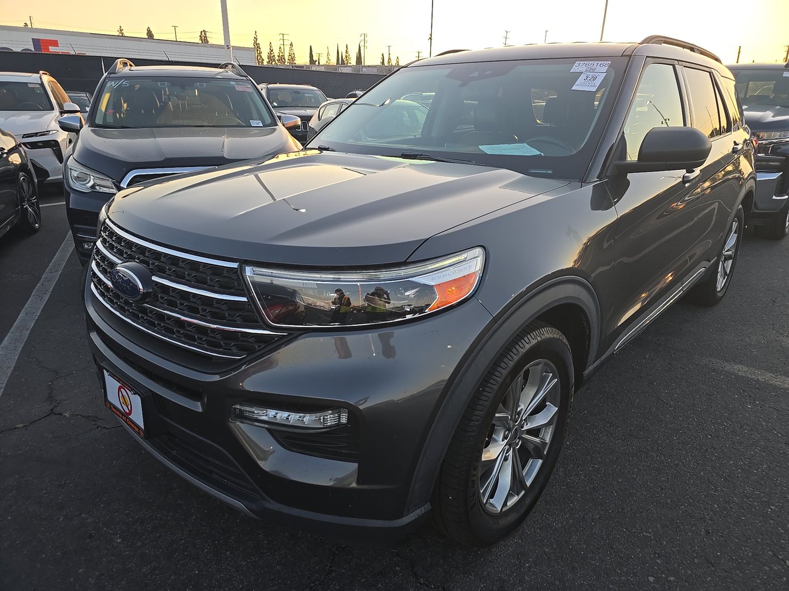 FORD EXPLORER - 1