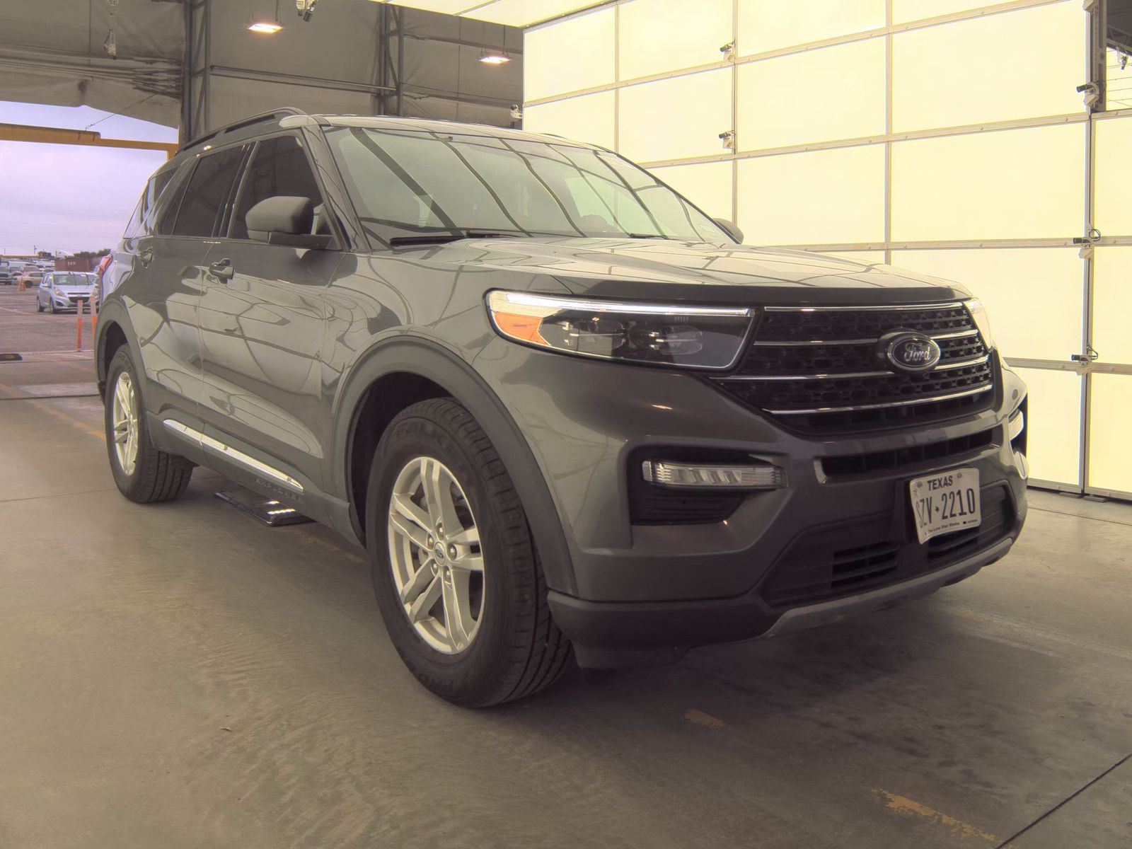 FORD EXPLORER - 5