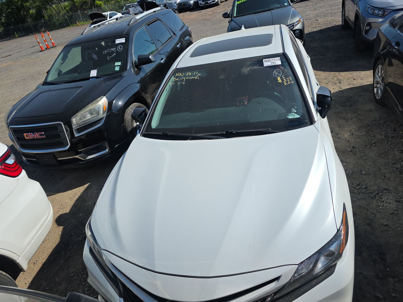 TOYOTA CAMRY - 3