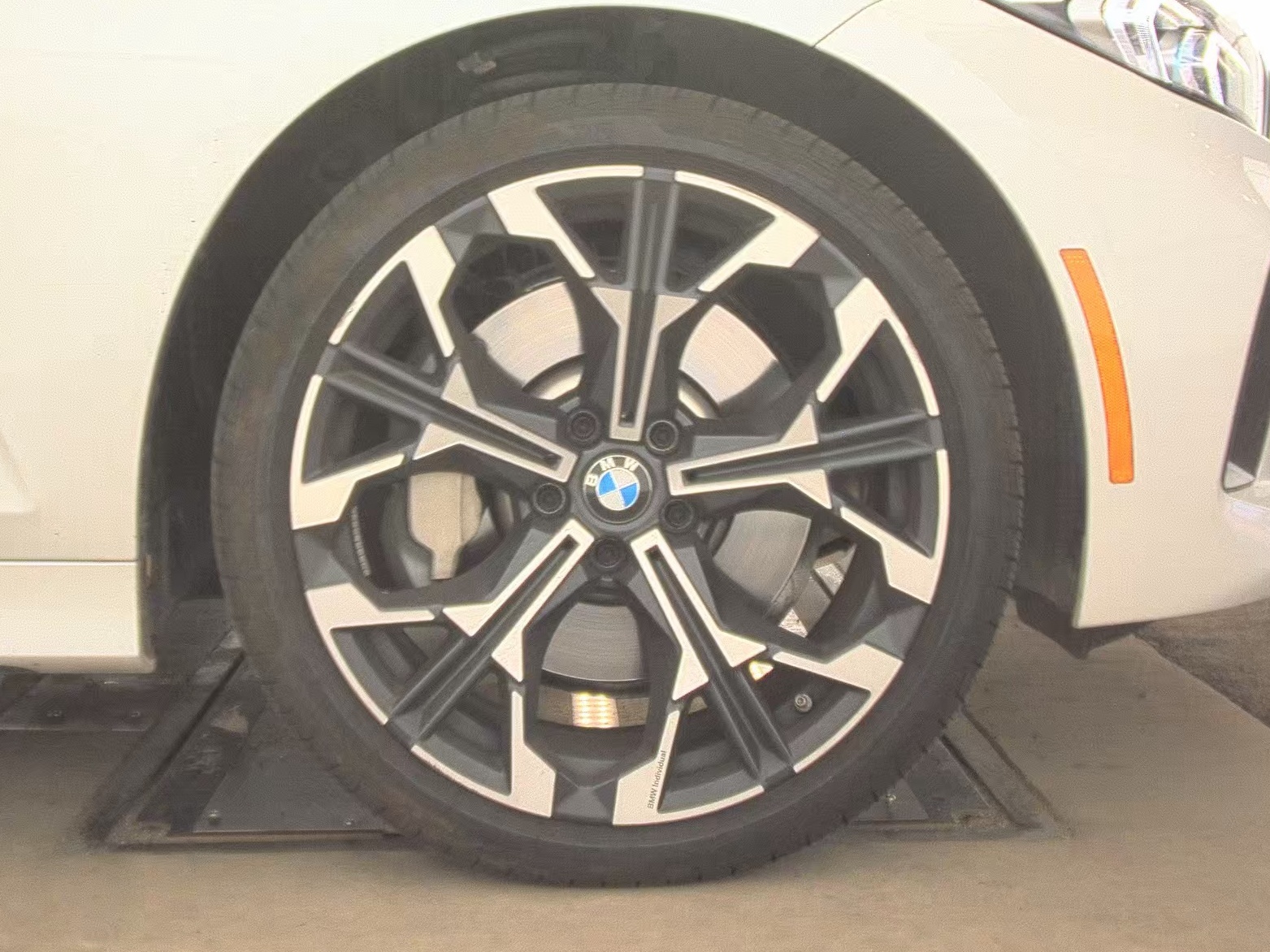 2026 BMW 3 Series 330i xDrive AWD
