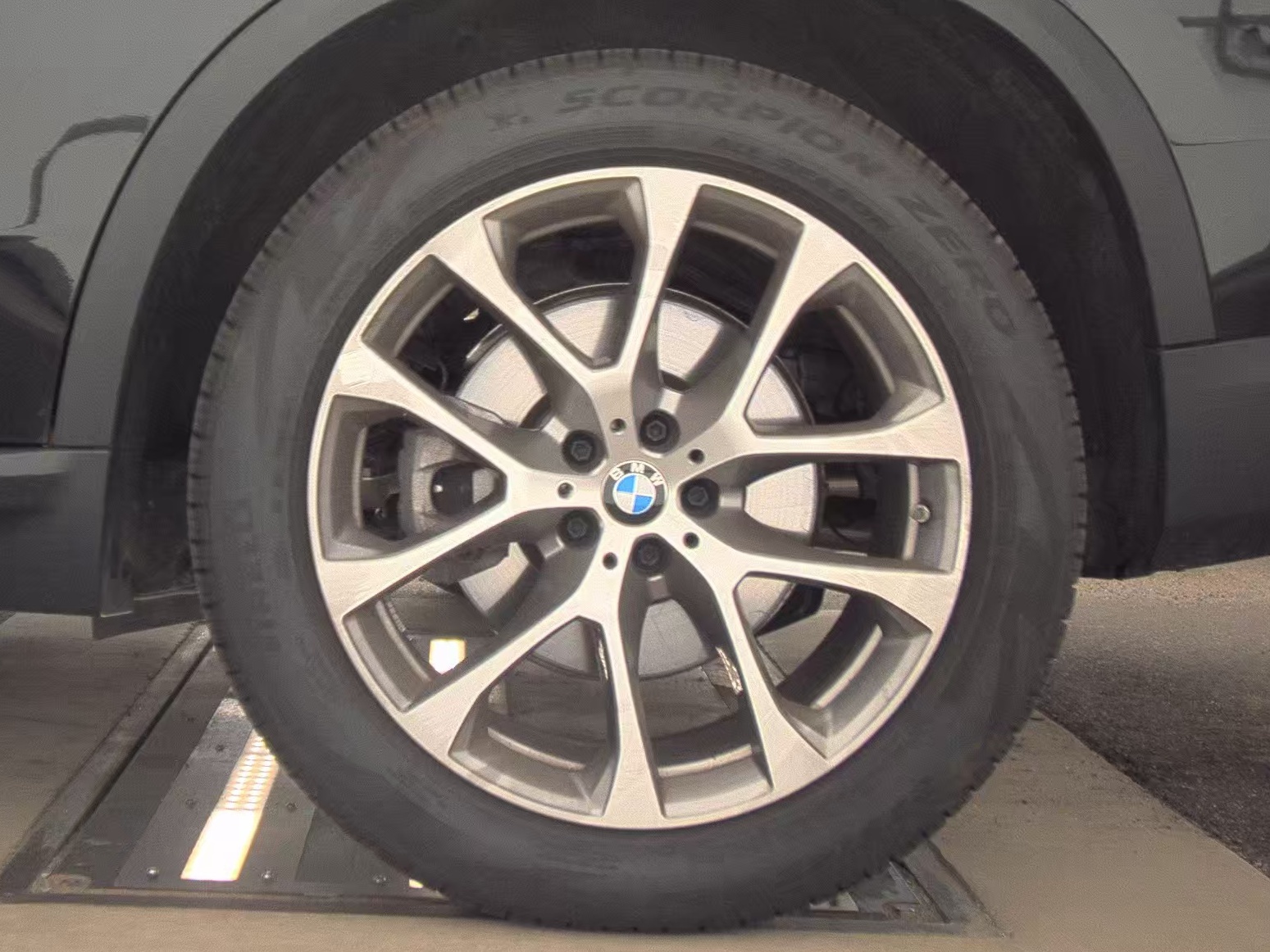 2026 BMW X5 xDrive40i AWD
