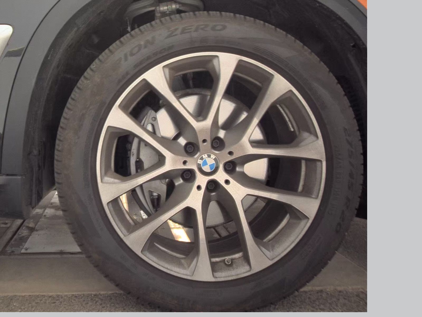 2026 BMW X5 xDrive40i AWD