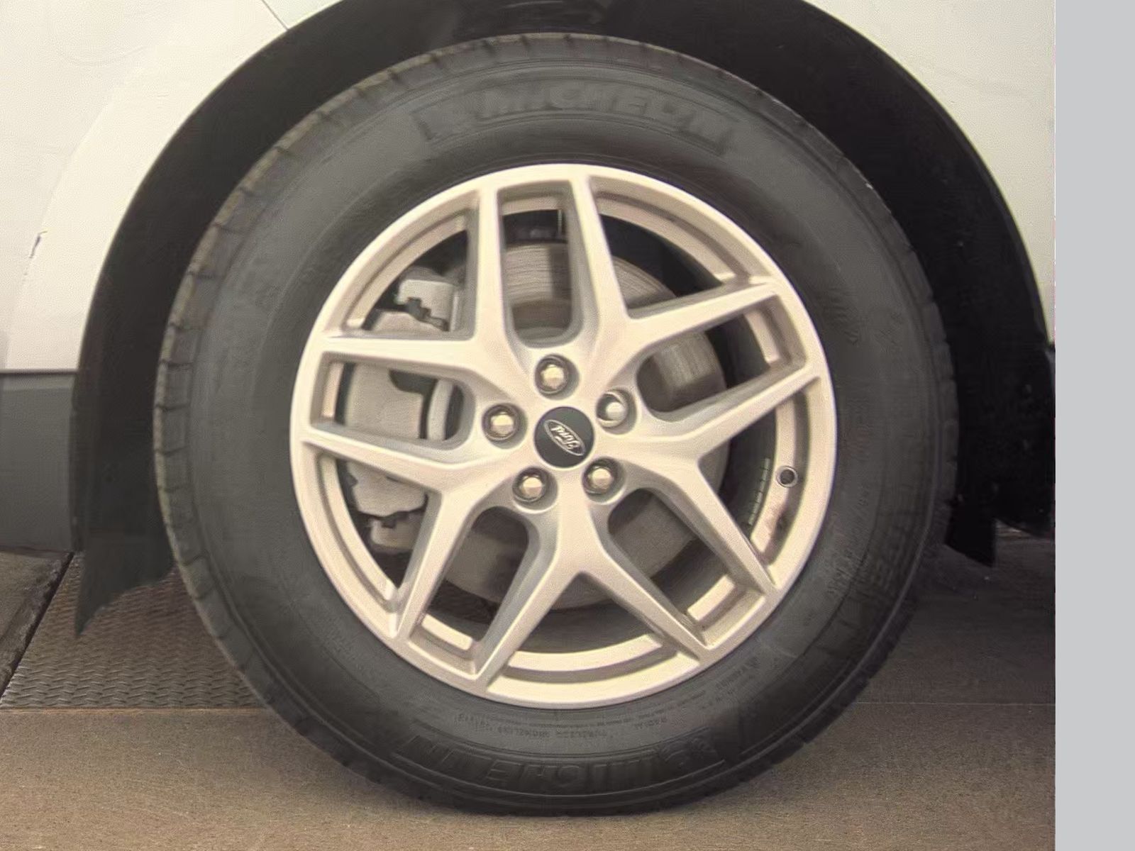 FORD EDGE - 10