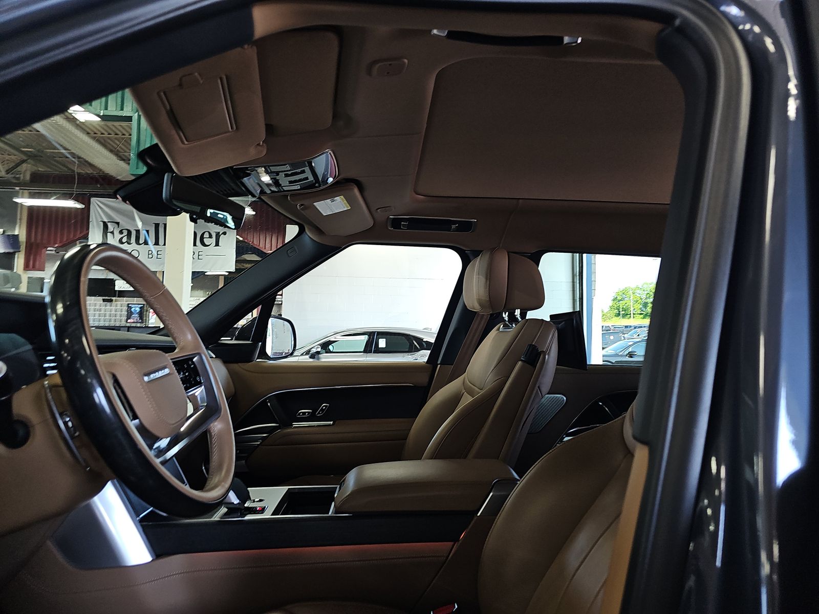 2025 Land Rover Range Rover Autobiography LWB AWD