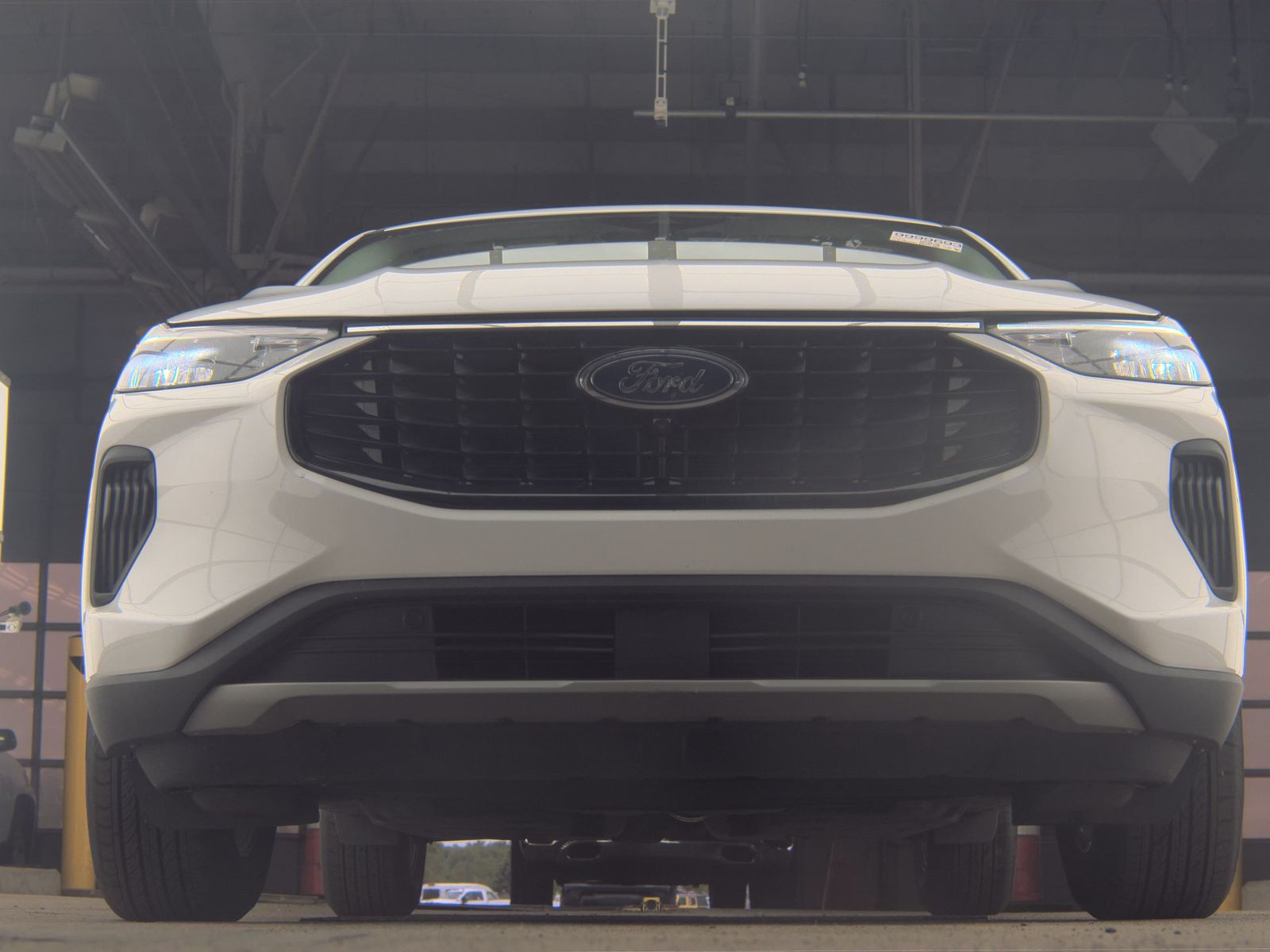FORD ESCAPE - 4
