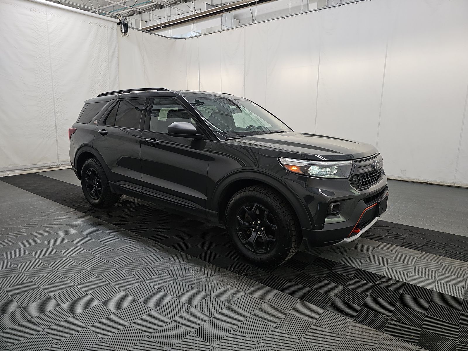 FORD EXPLORER - 4
