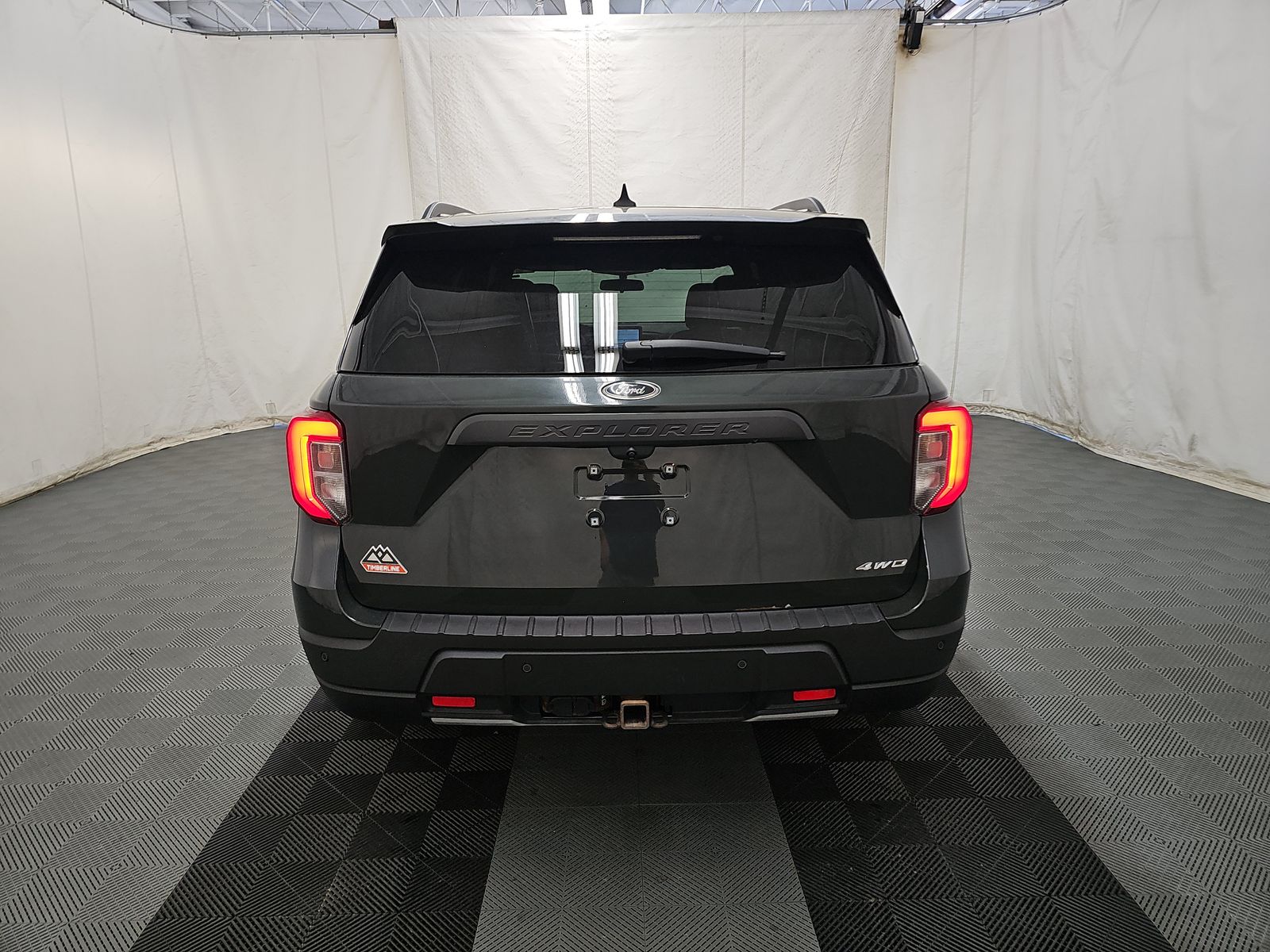 FORD EXPLORER - 6