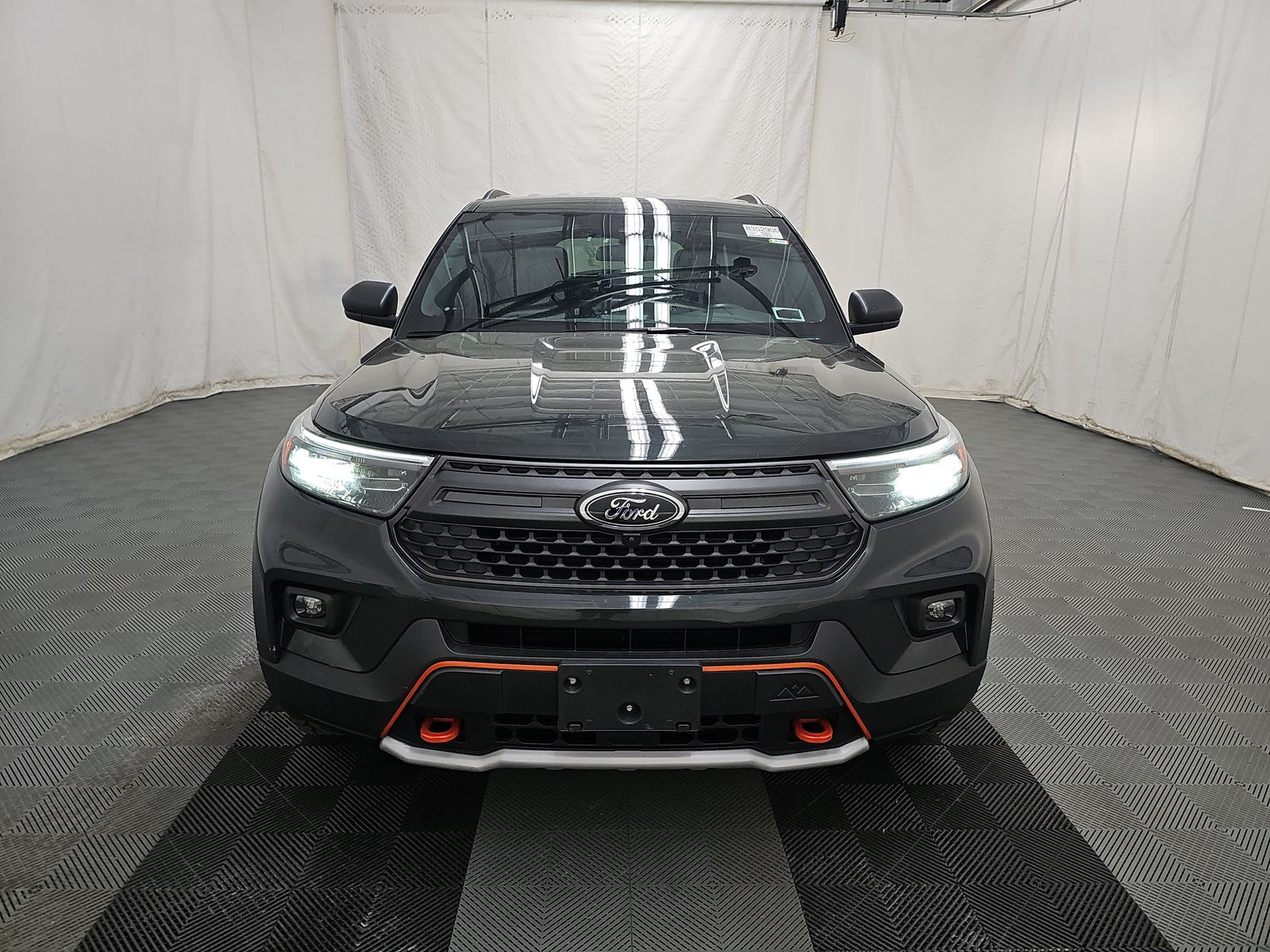 FORD EXPLORER - 3