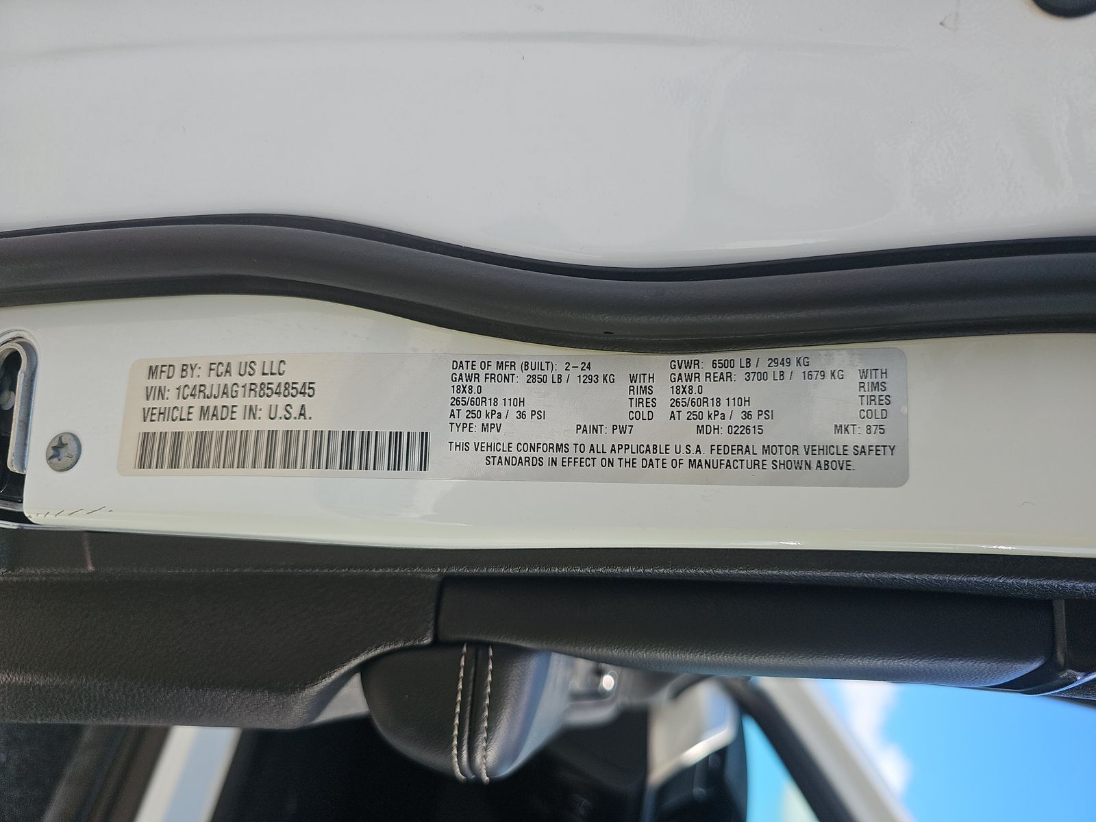 2024 Jeep Grand Cherokee L Laredo RWD