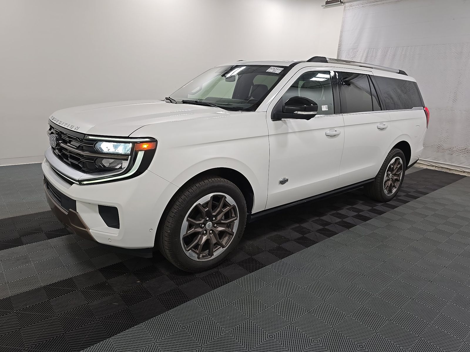 FORD EXPEDITION MAX - 1