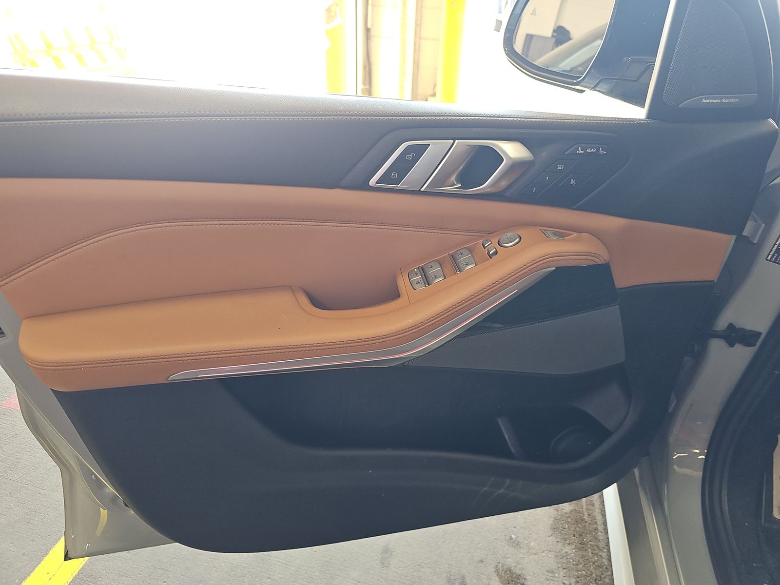 2023 BMW X7 xDrive40i AWD