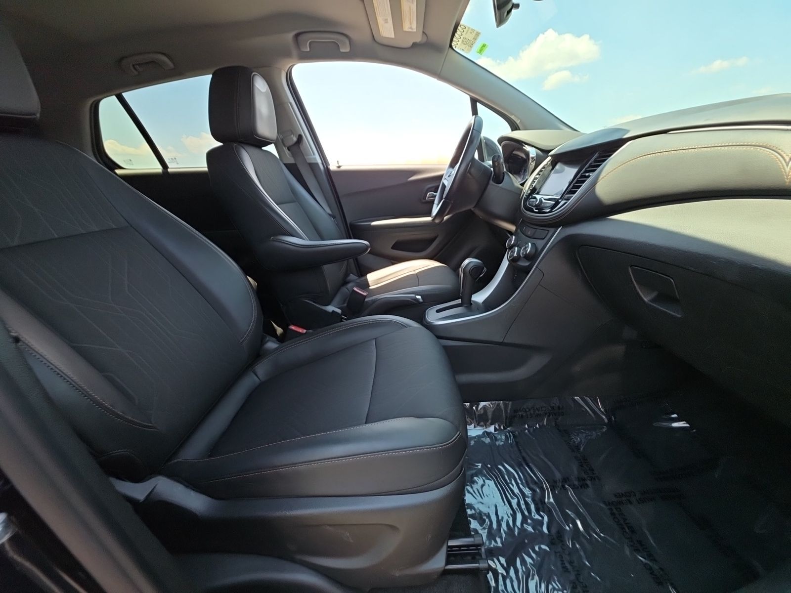 CHEVROLET TRAX - 9