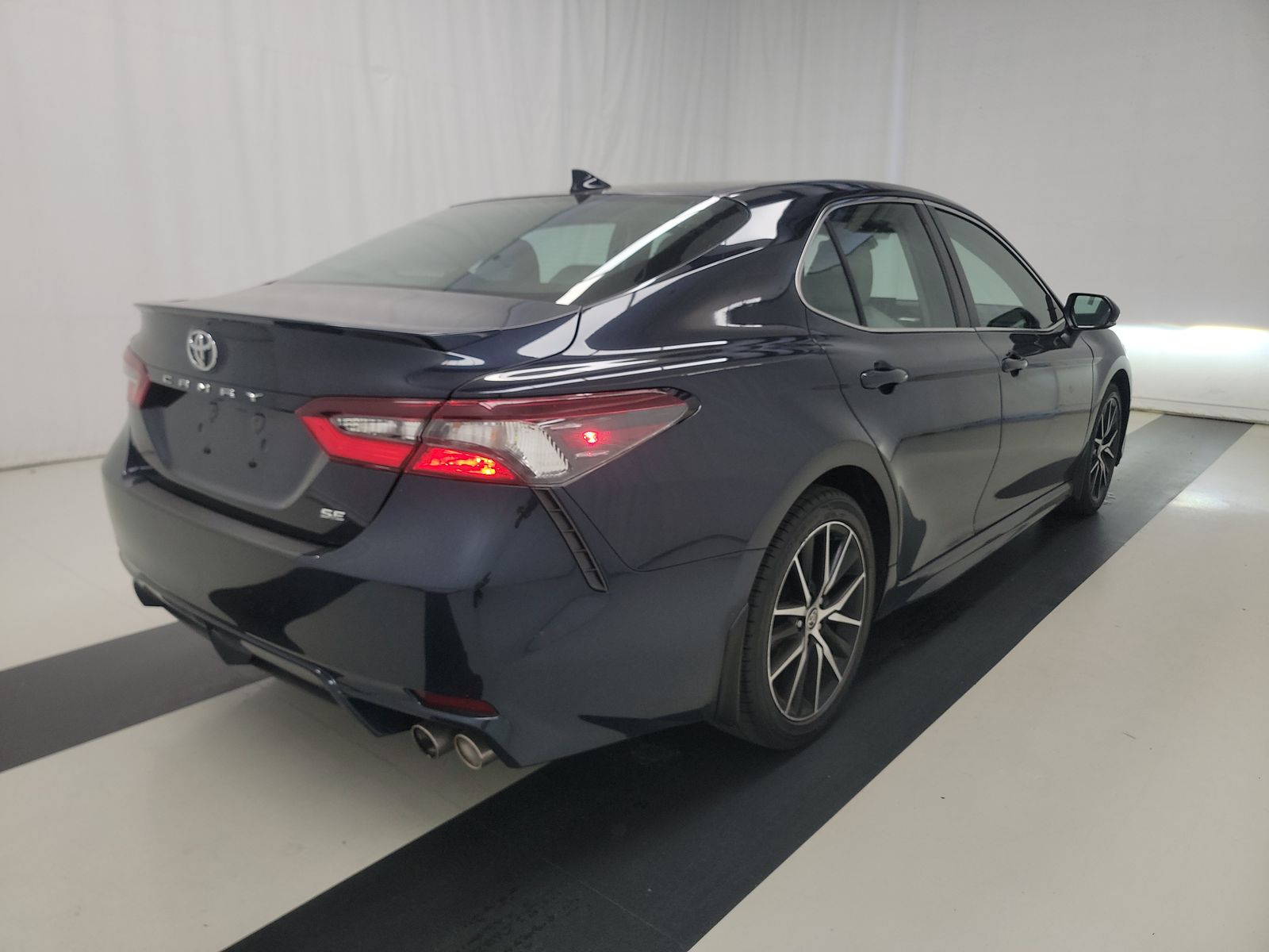 TOYOTA CAMRY - 5