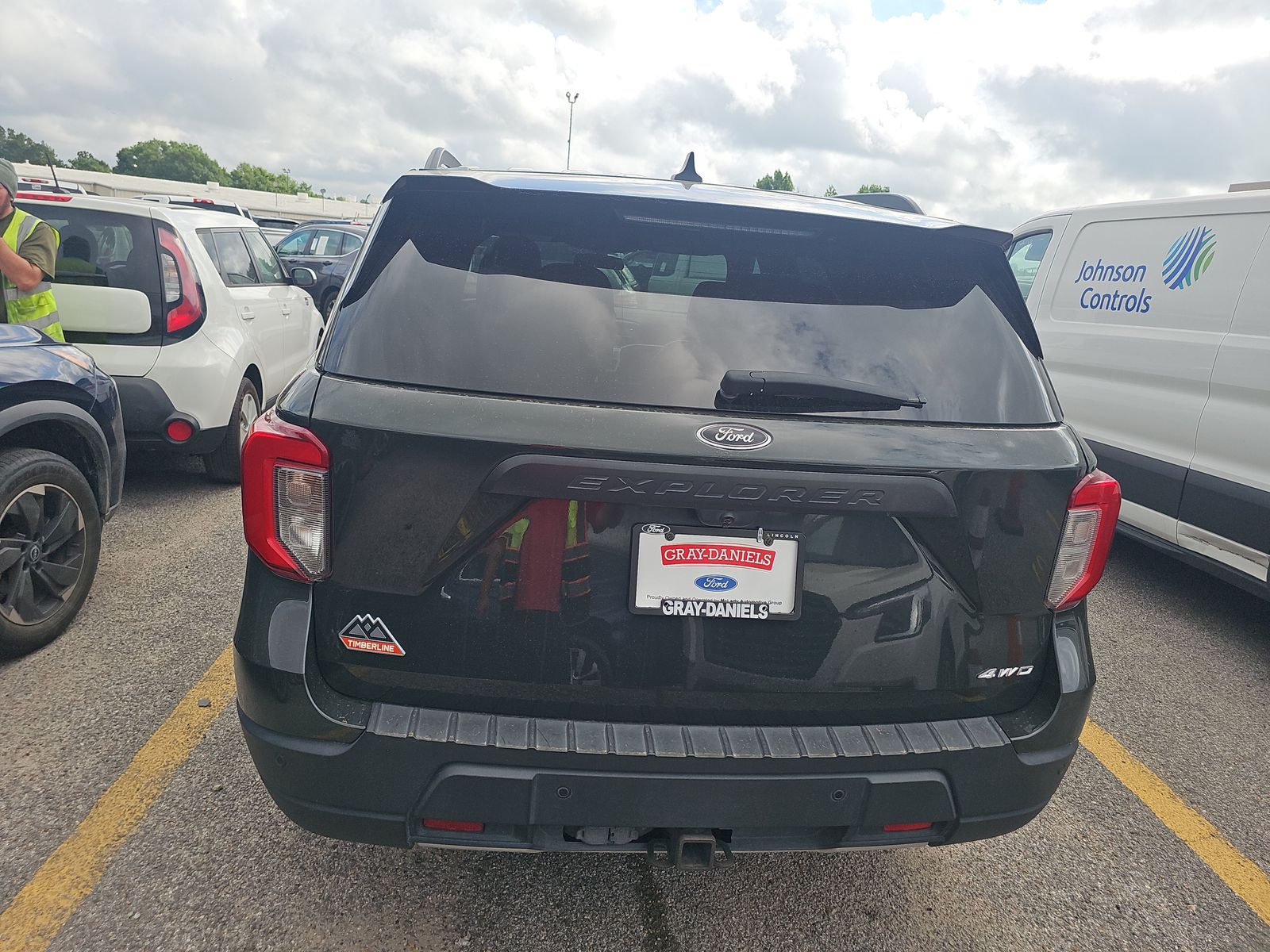 FORD EXPLORER - 6