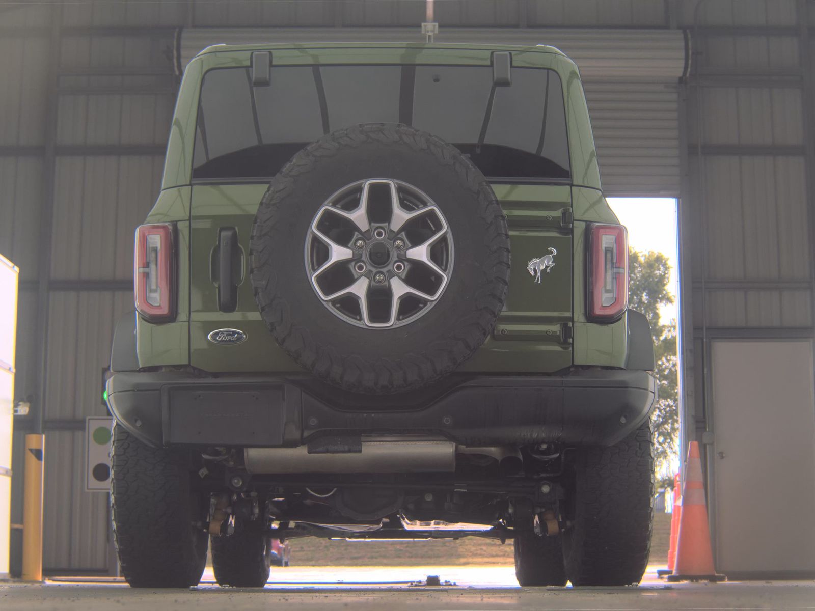 FORD BRONCO - 8