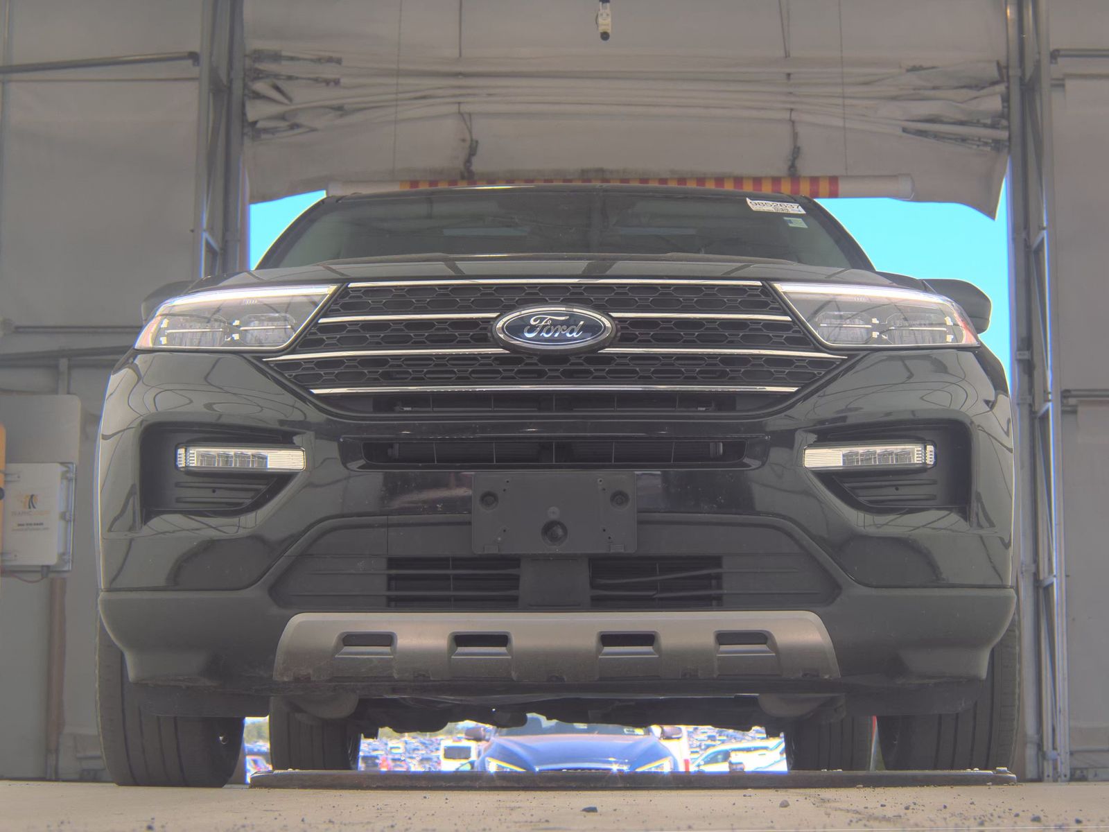 FORD EXPLORER - 4