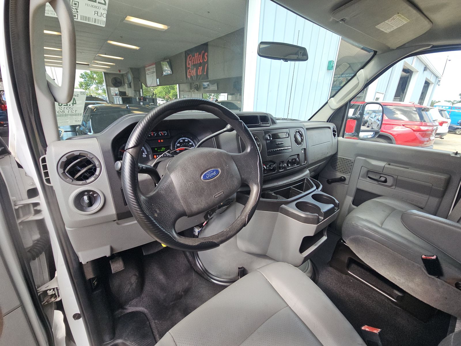 FORD E-350 - 5