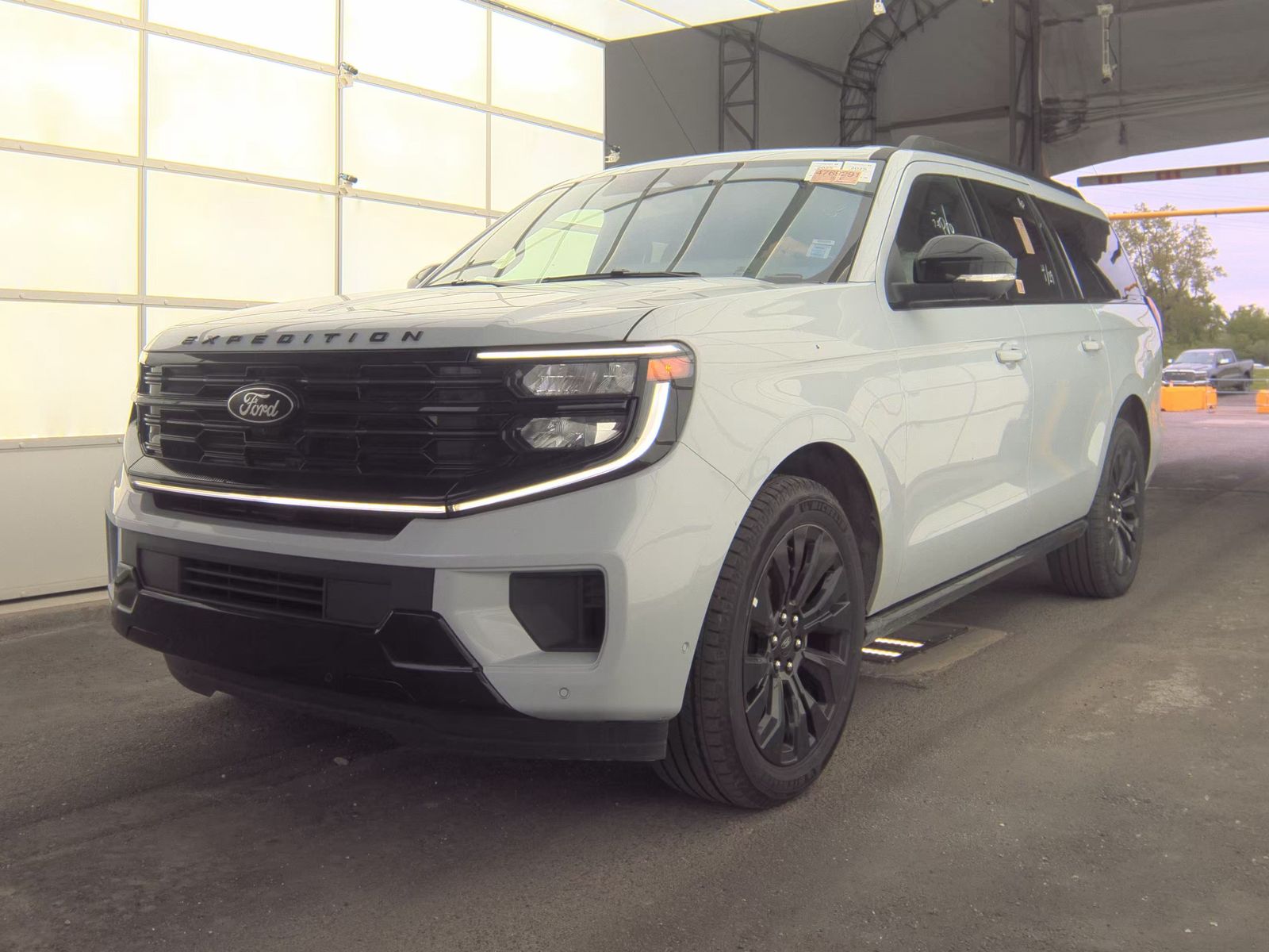FORD EXPEDITION MAX - 1