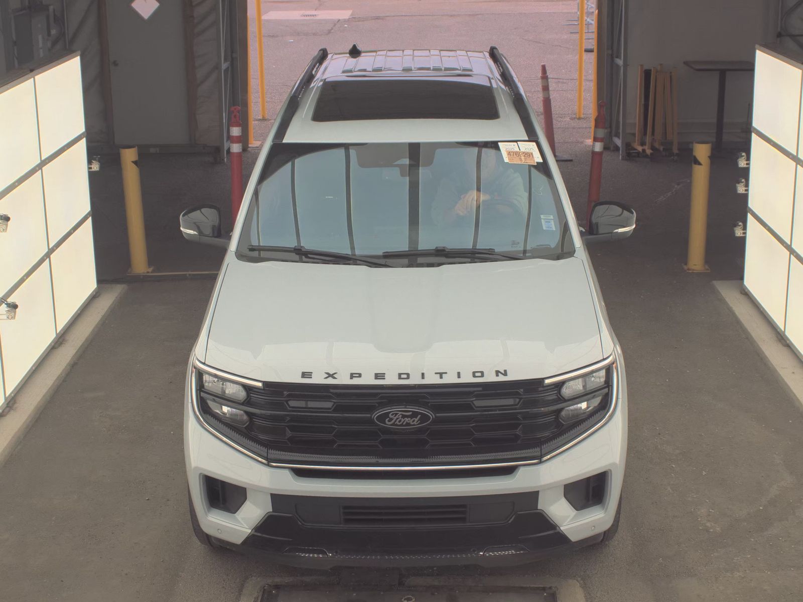 FORD EXPEDITION MAX - 3
