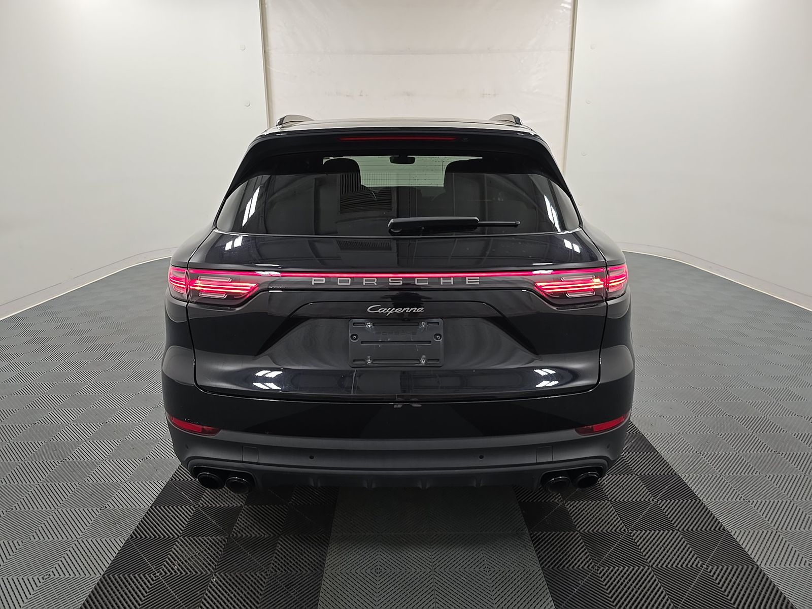 PORSCHE CAYENNE - 6