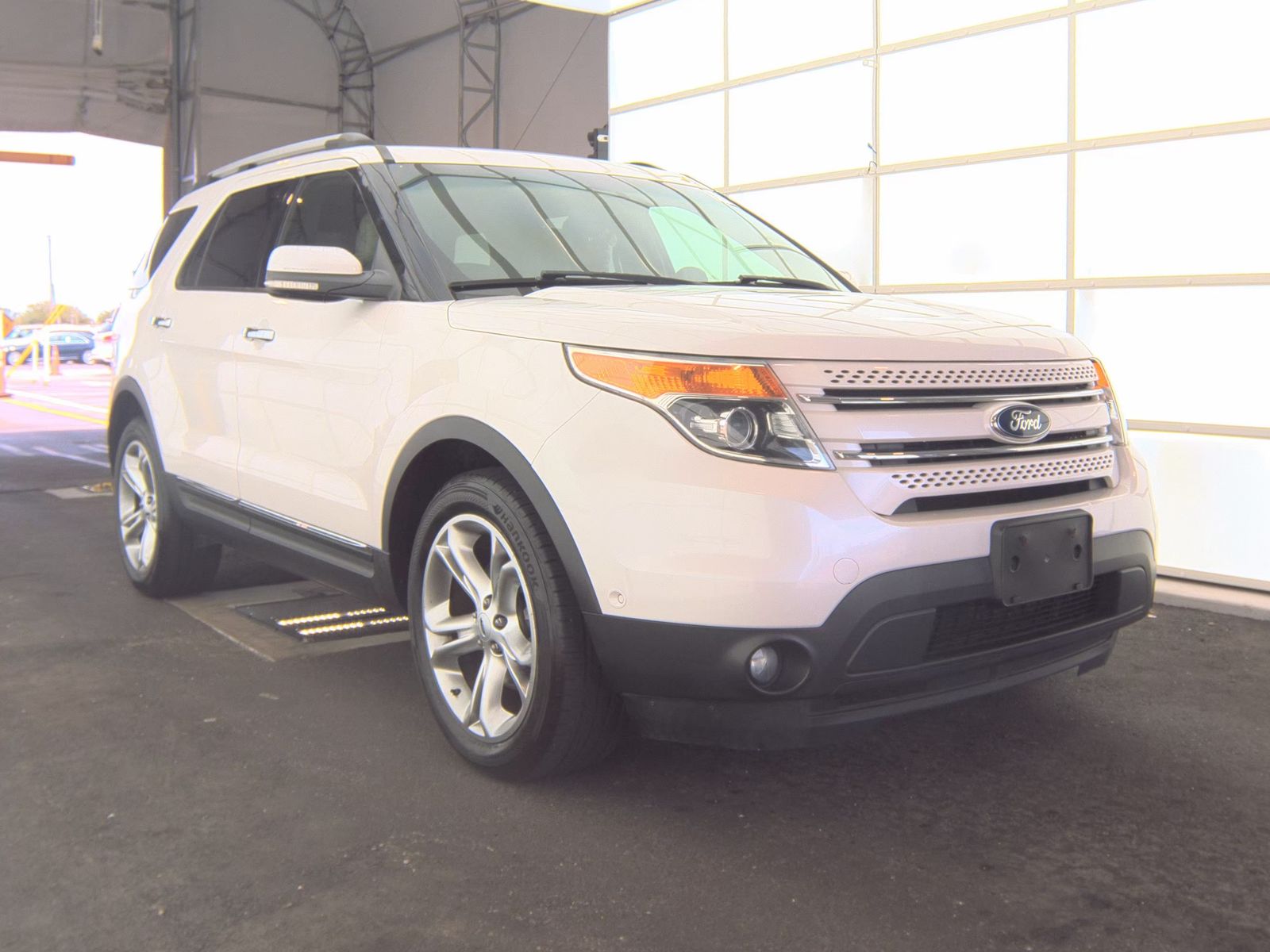 FORD EXPLORER - 4