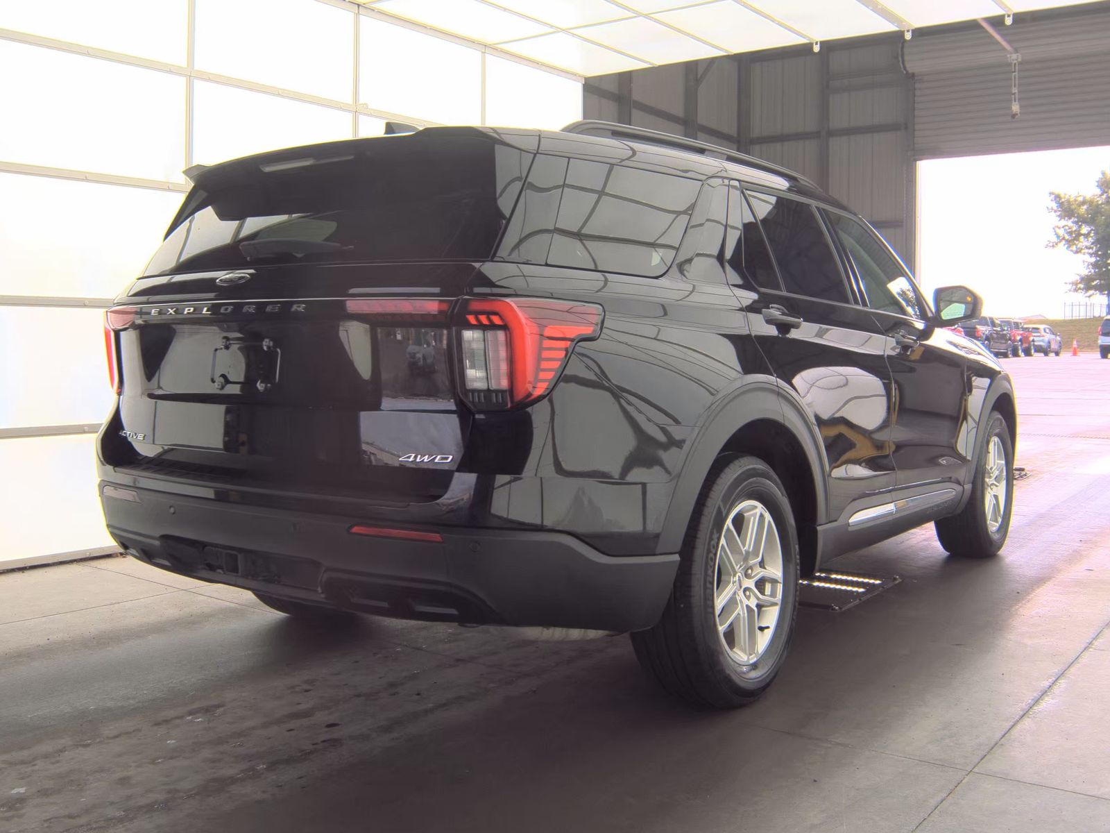 FORD EXPLORER - 6