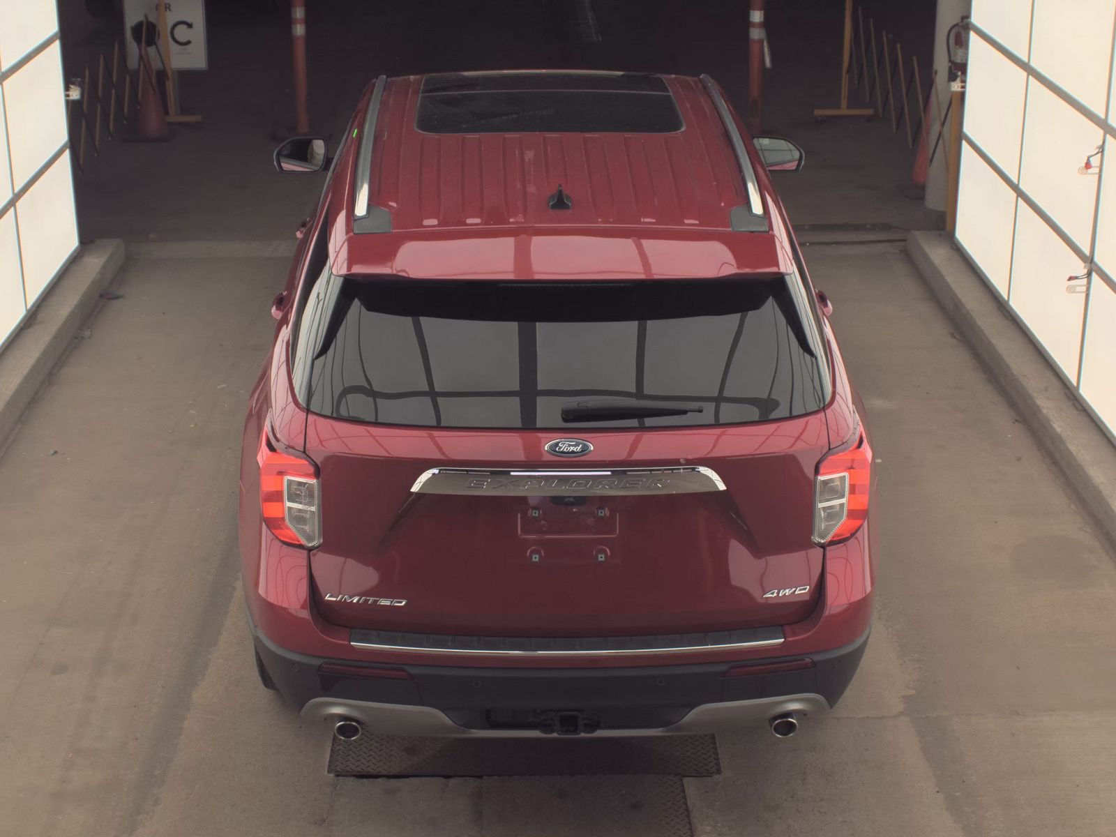 FORD EXPLORER - 7