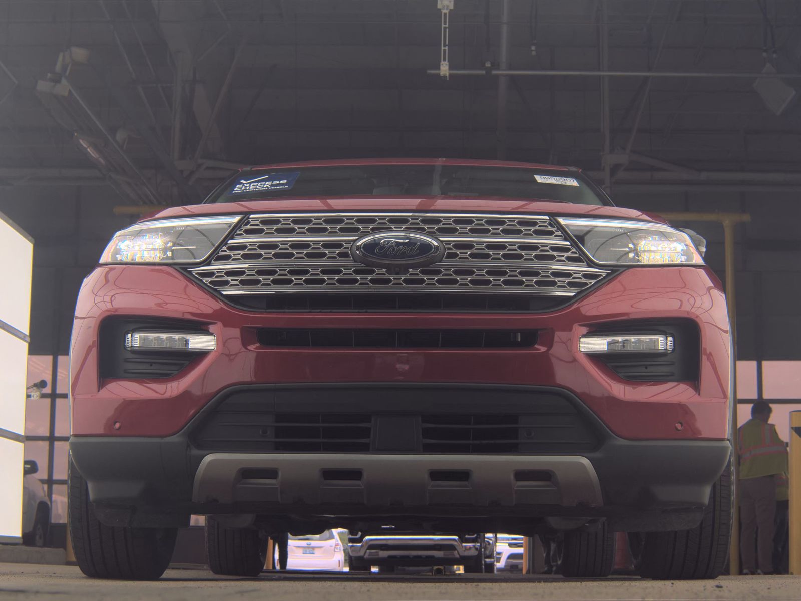 FORD EXPLORER - 4