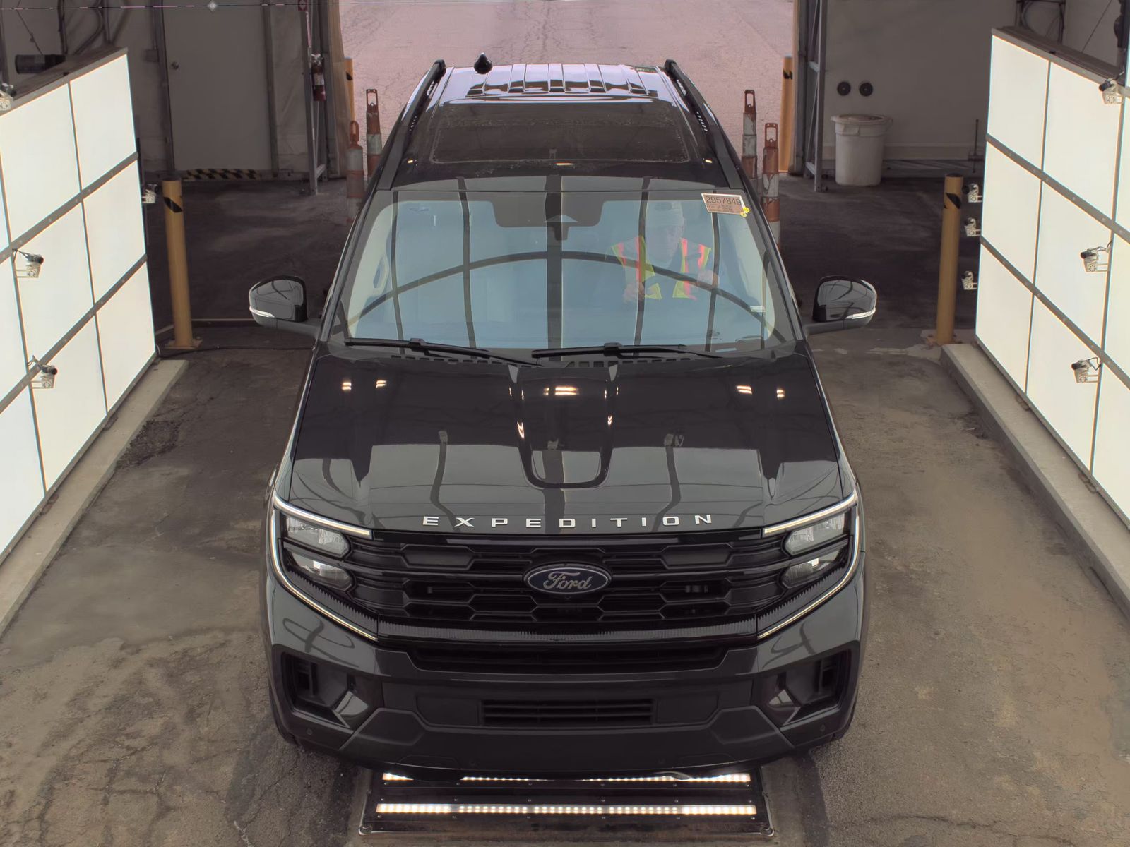 FORD EXPEDITION MAX - 3