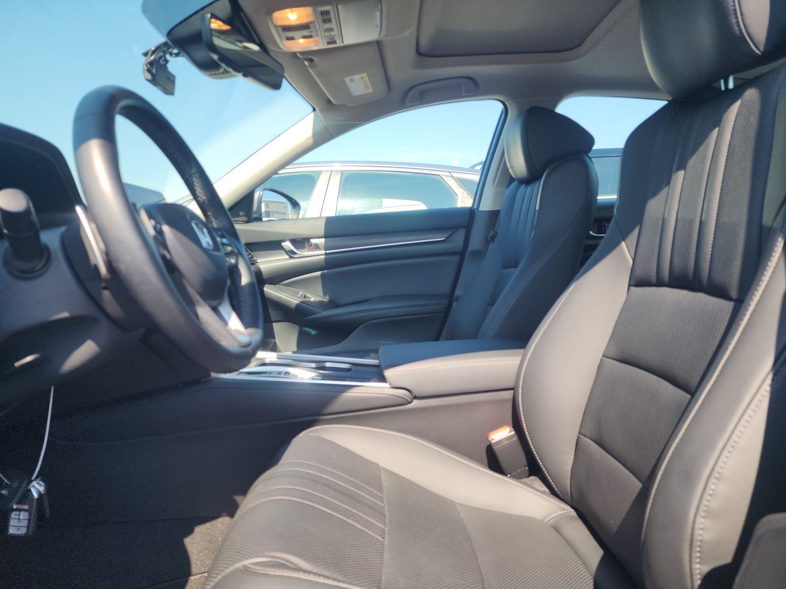 2022 Honda Accord Hybrid Touring FWD