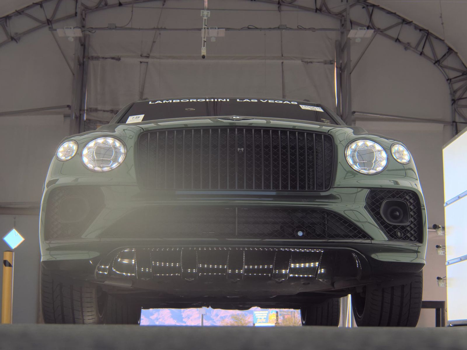 2023 Bentley Bentayga EWB Azure AWD